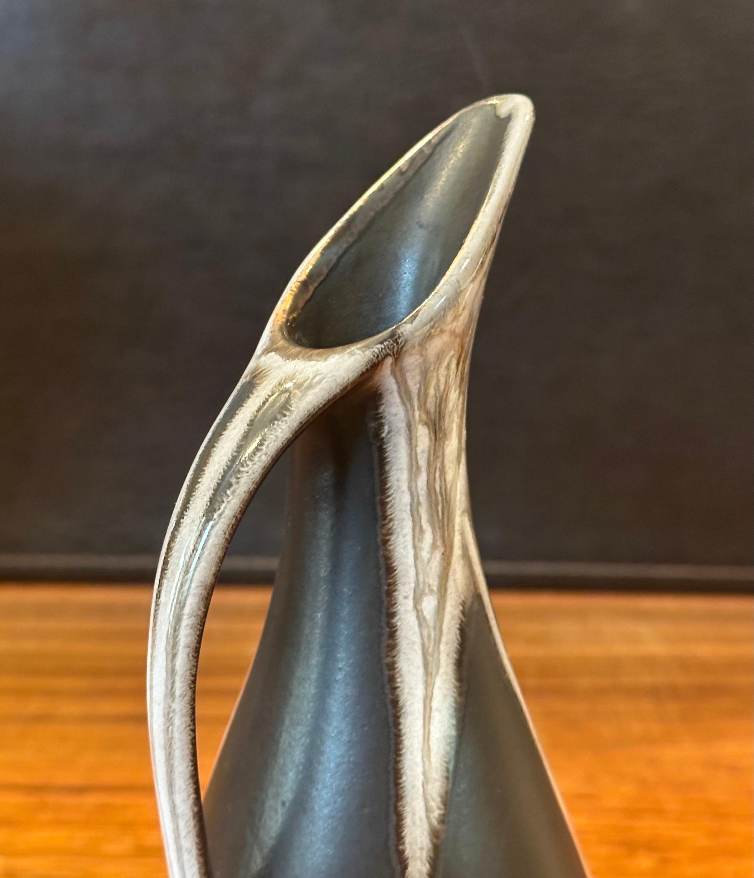 Petite aiguière en grès moderne danoise par Soholm Bornholm en vente 5
