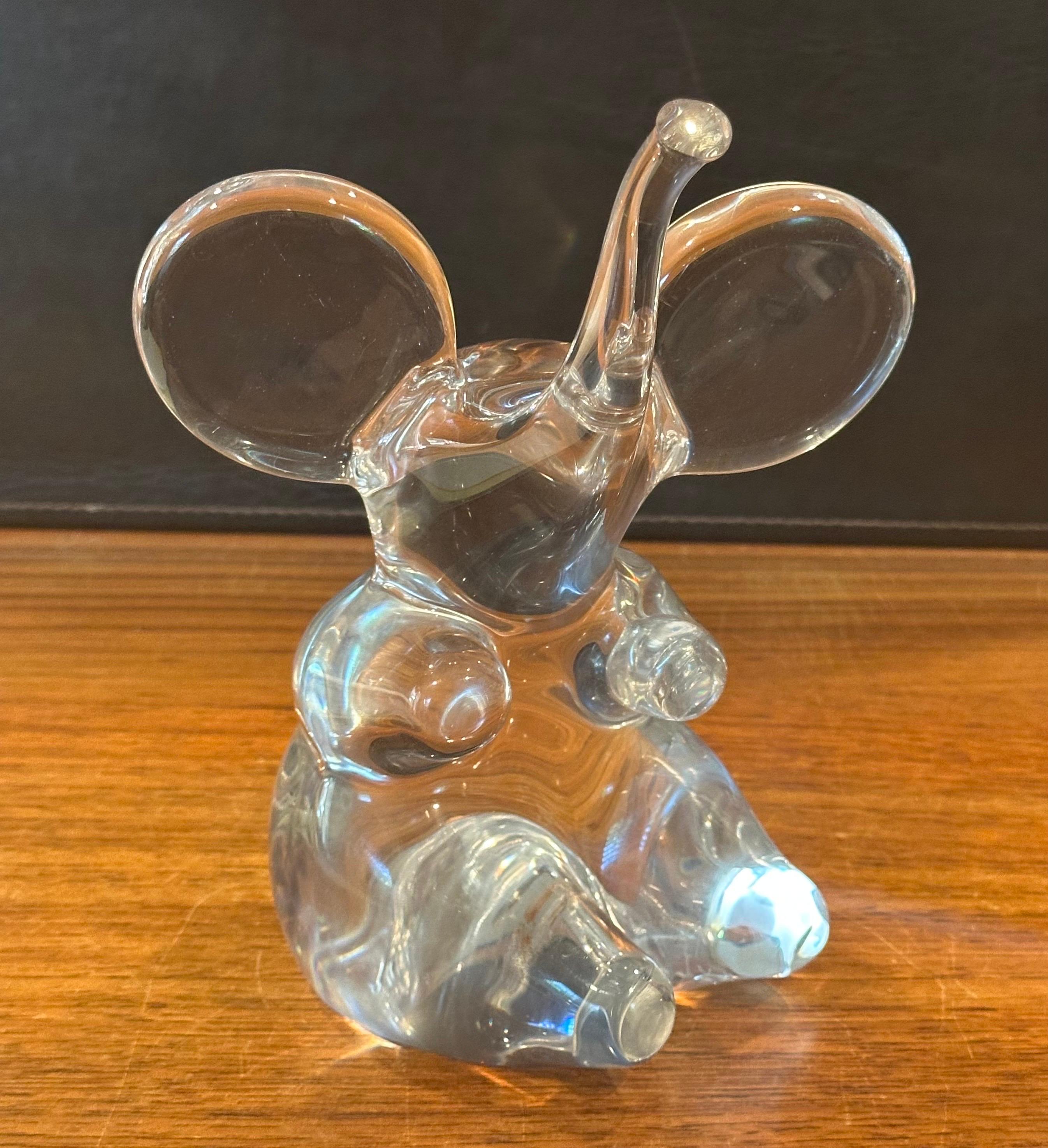Scultura di Elefante seduto in vetro artistico trasparente di Daum, Francia in vendita 3