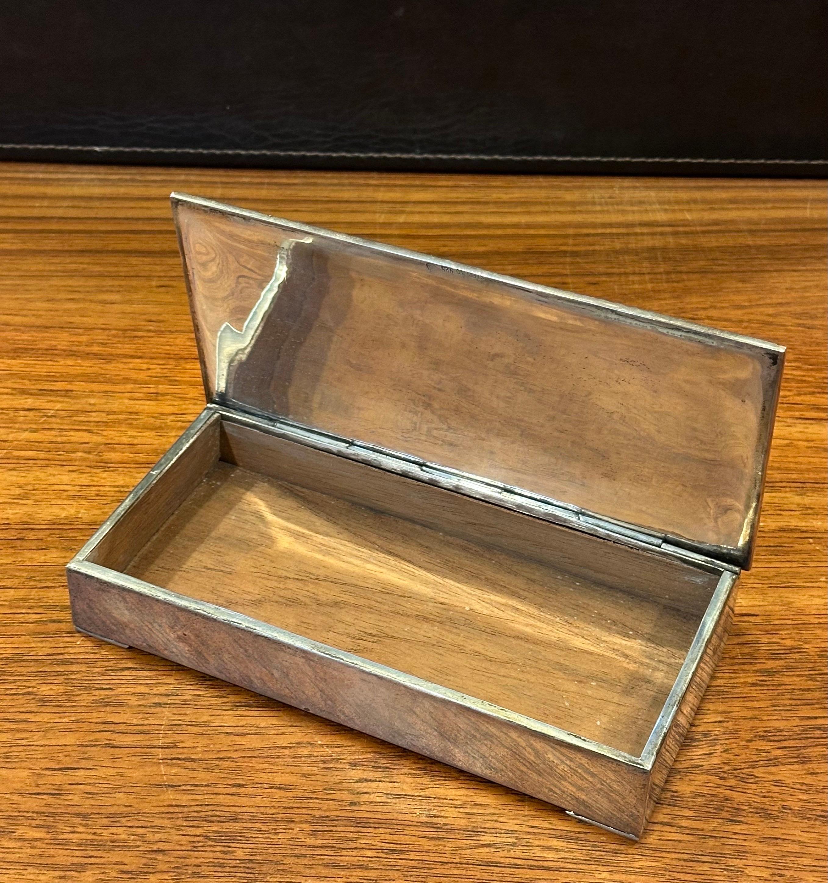 Portasigarette / Humidor d'epoca in argento Sterling in vendita 6