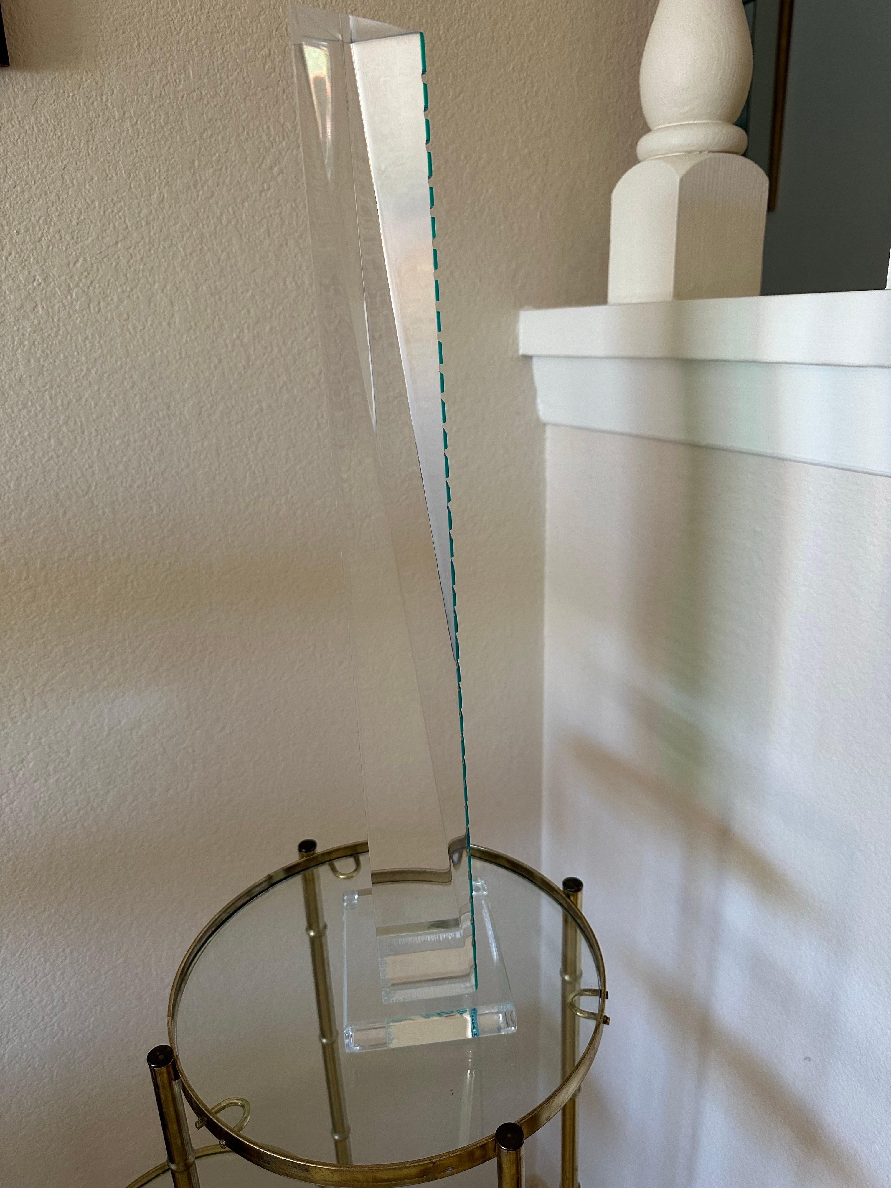Rare Lucite Table Sculpture in the Style of Vasa Mihich For Sale 3