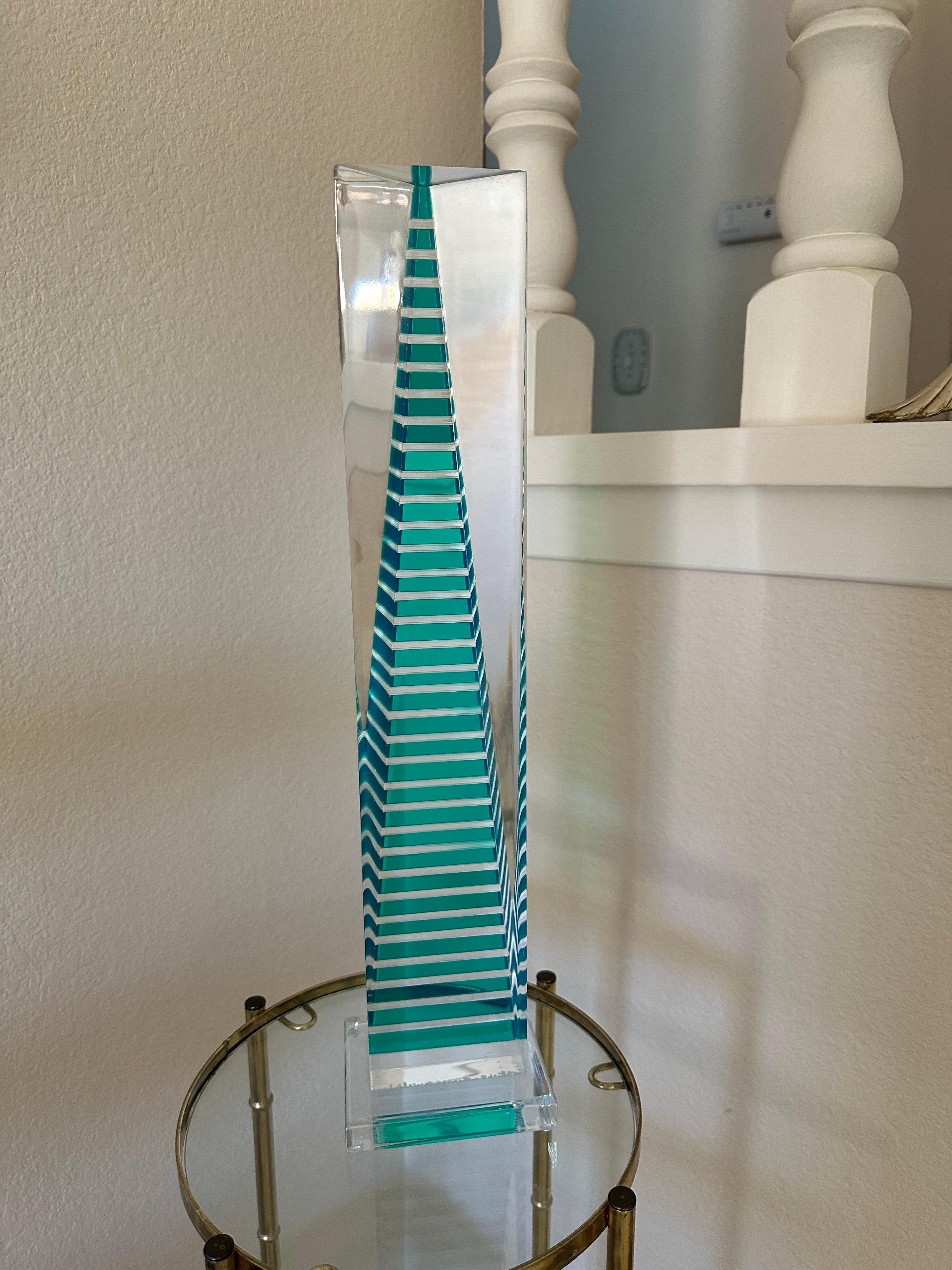 Rare Lucite Table Sculpture in the Style of Vasa Mihich For Sale 4