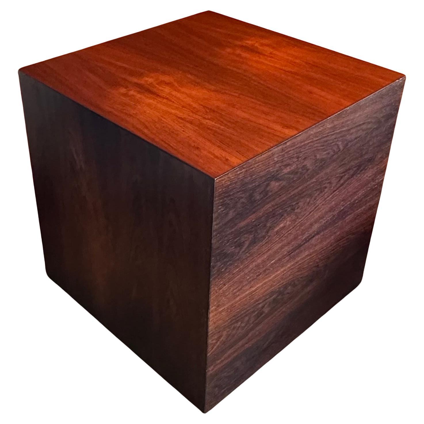 Laminated Danish Modern Rosewood Cube Side Table For Sale