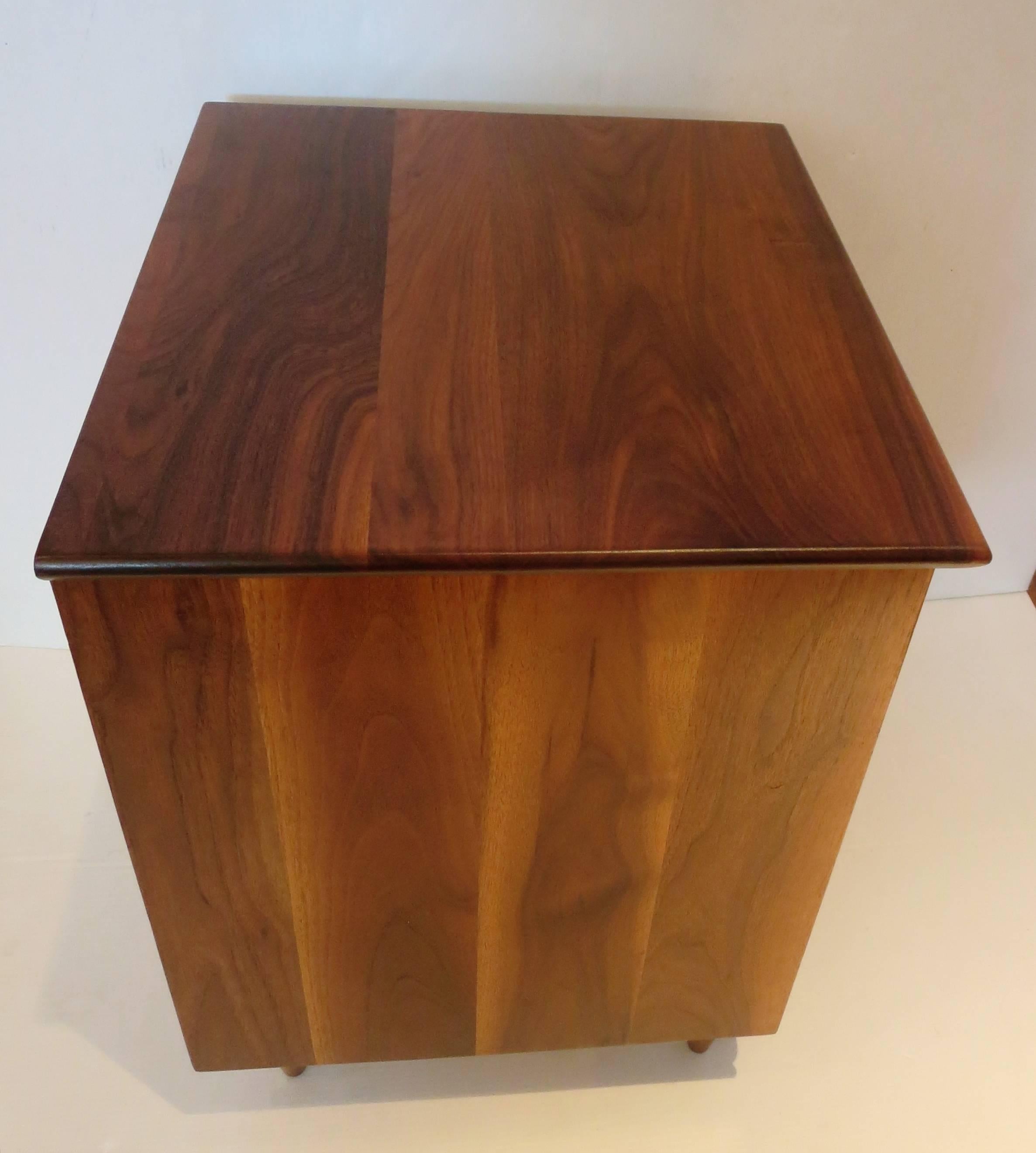 20th Century American Modern California Design Pair of Solid Walnut Nightstands