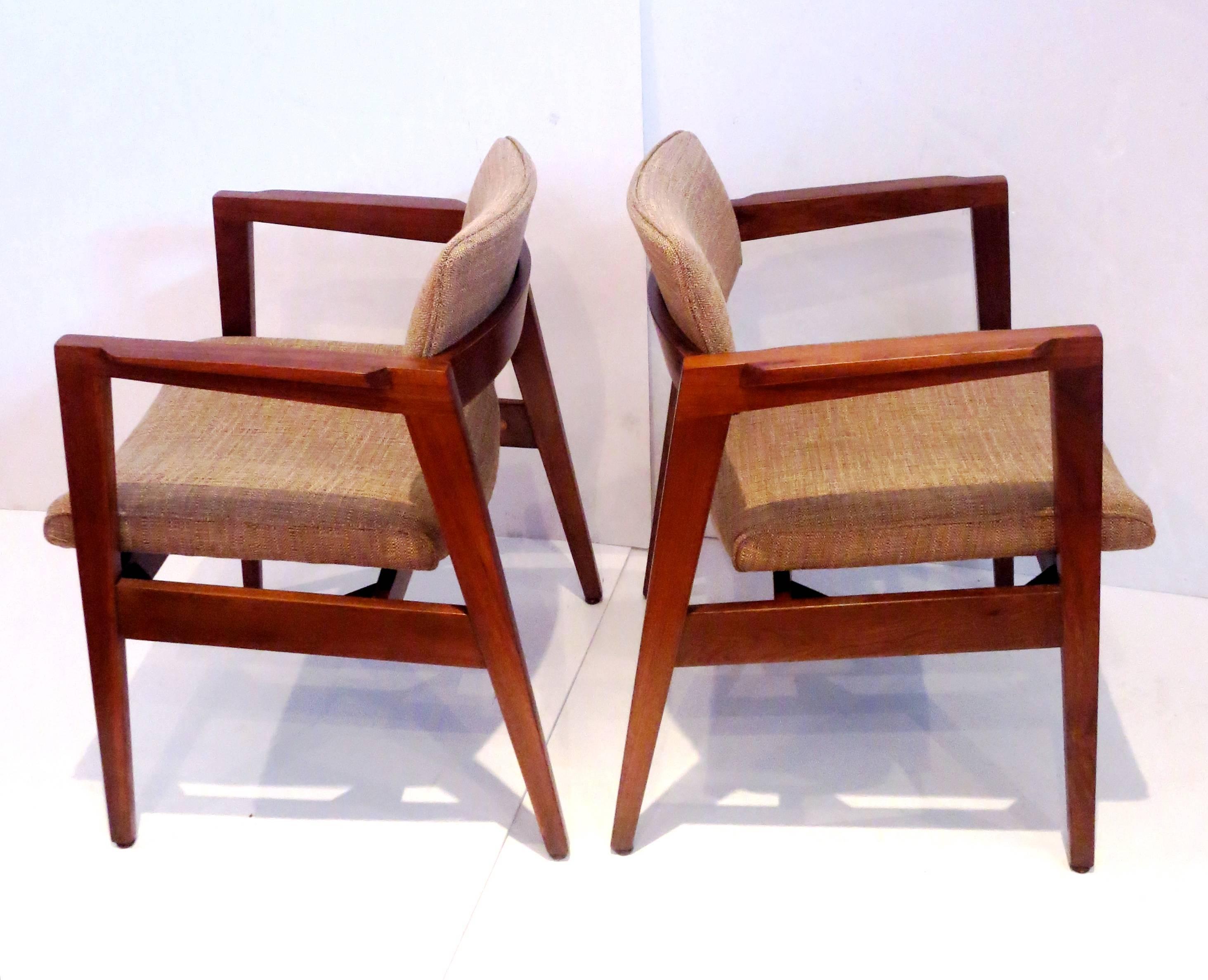 Mid-Century Modern 1950s American Modern solid Walnut  Pair of Armchairs by Gunlocke