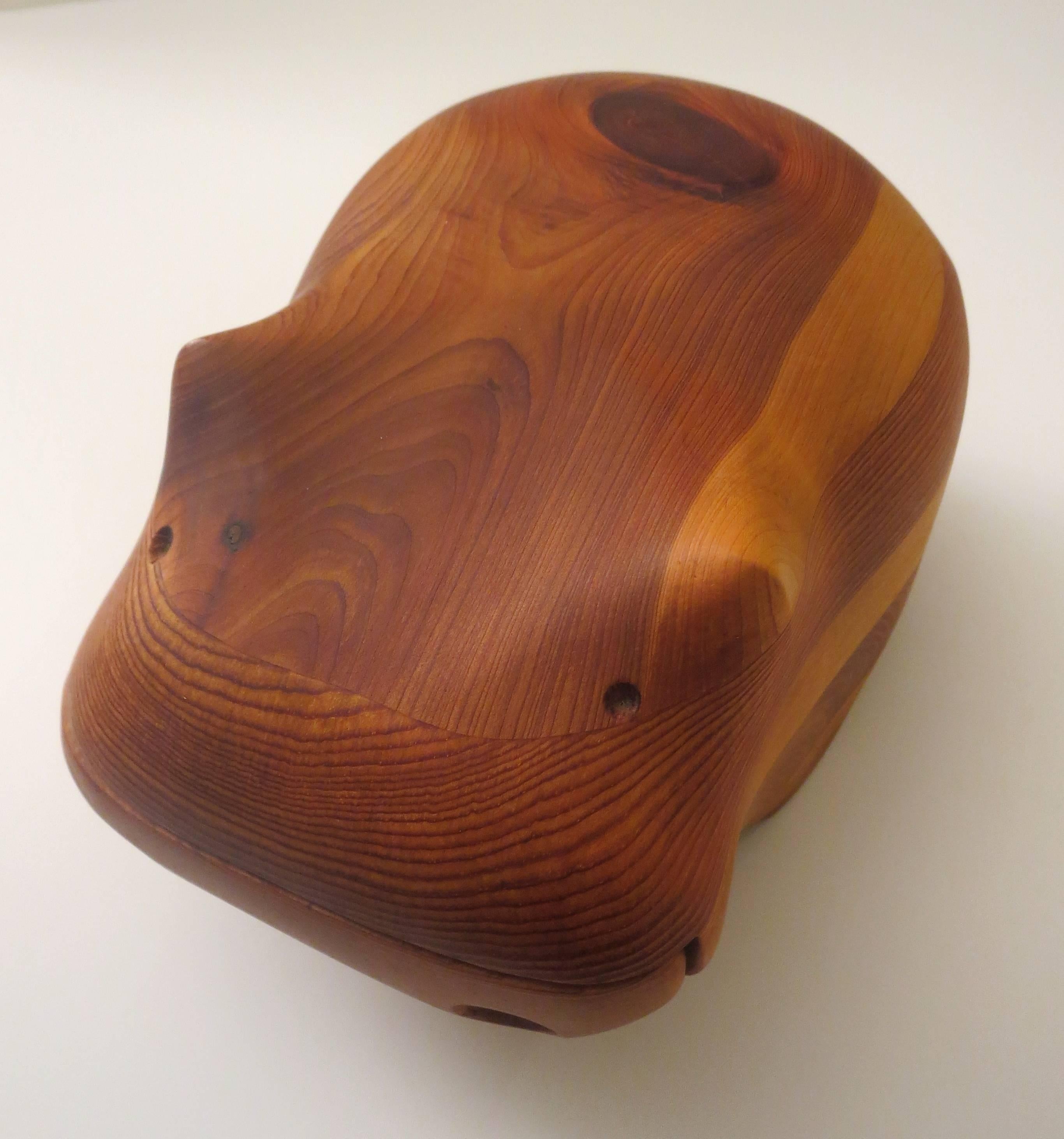 Incredible craftsmanship on this solid staved pine and cedar hippo box designed and hand crafted by artist Deborah Bump. Fully signed on bottom. Circa 1970s.

