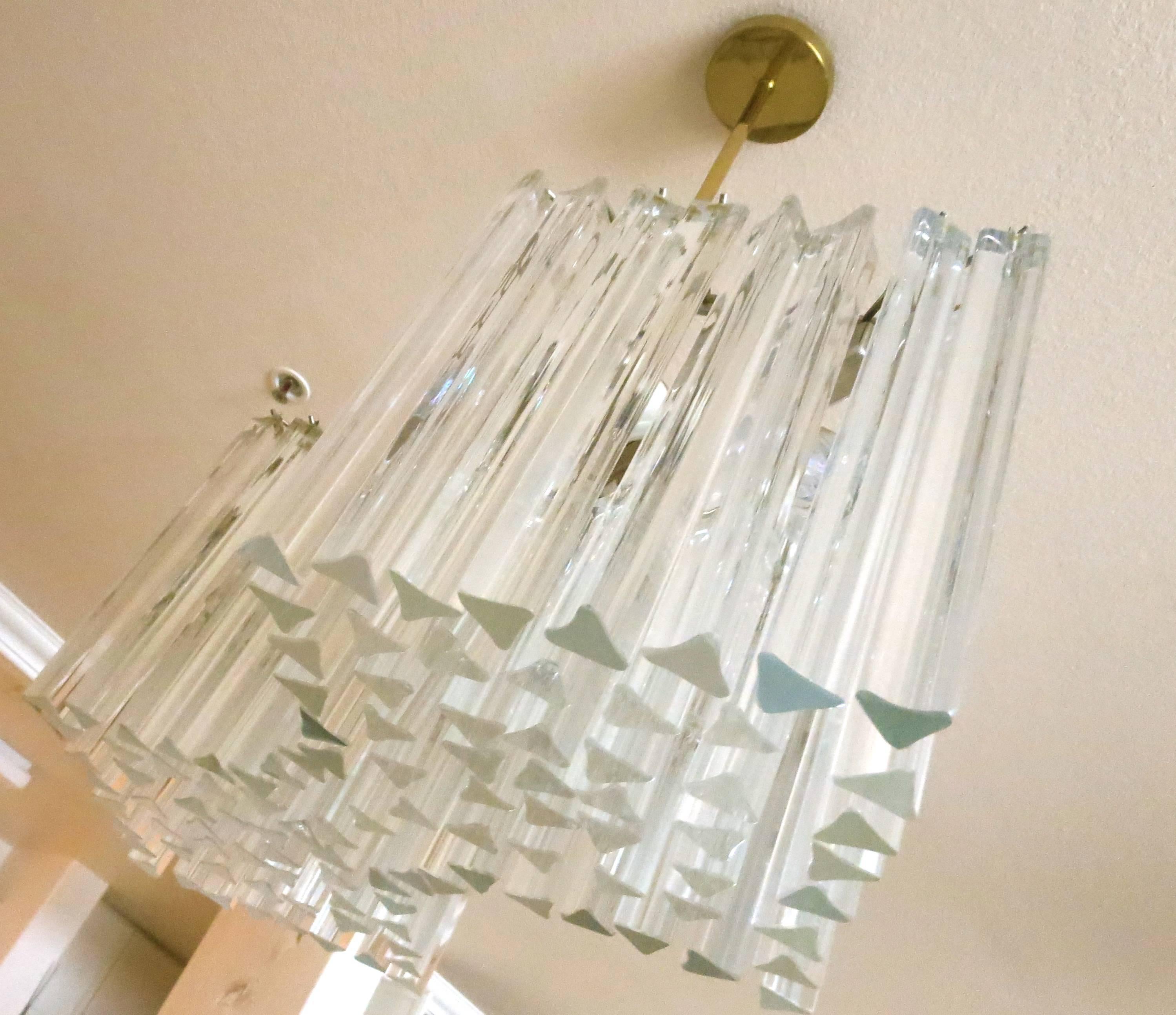 20th Century 1970s Striking Large Modernist Midcentury Glass and Brass Chandelier by Venini