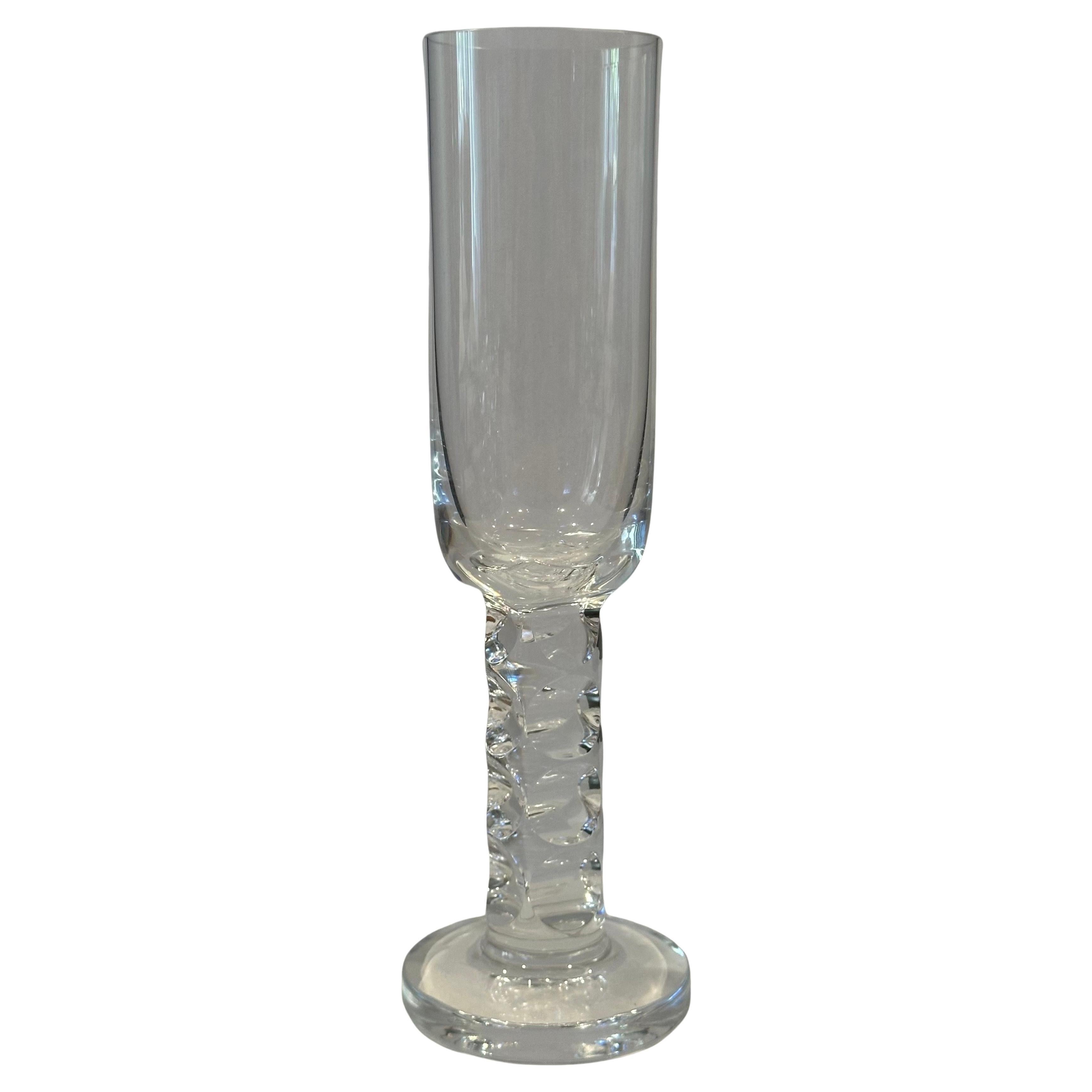 Elegant ensemble de quatre flûtes à champagne par Adolph Matura pour Moser Bon état - En vente à San Diego, CA