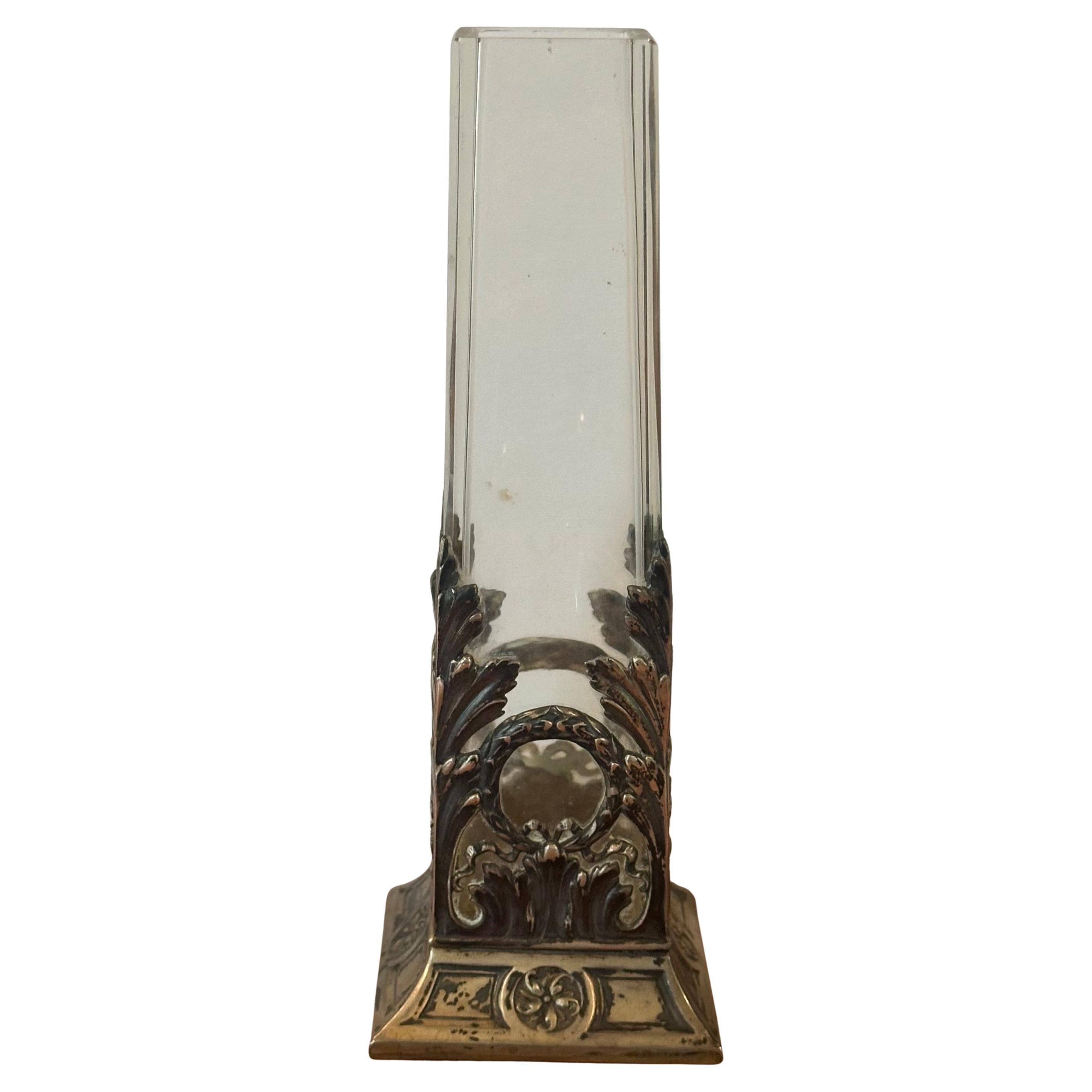 Americano Vaso a bocciolo in vetro Art Nouveau e argento .800 sovrapposto in vendita