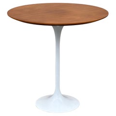 Pedestal “Tulip” Side Table by Eero Saarinen for Knoll