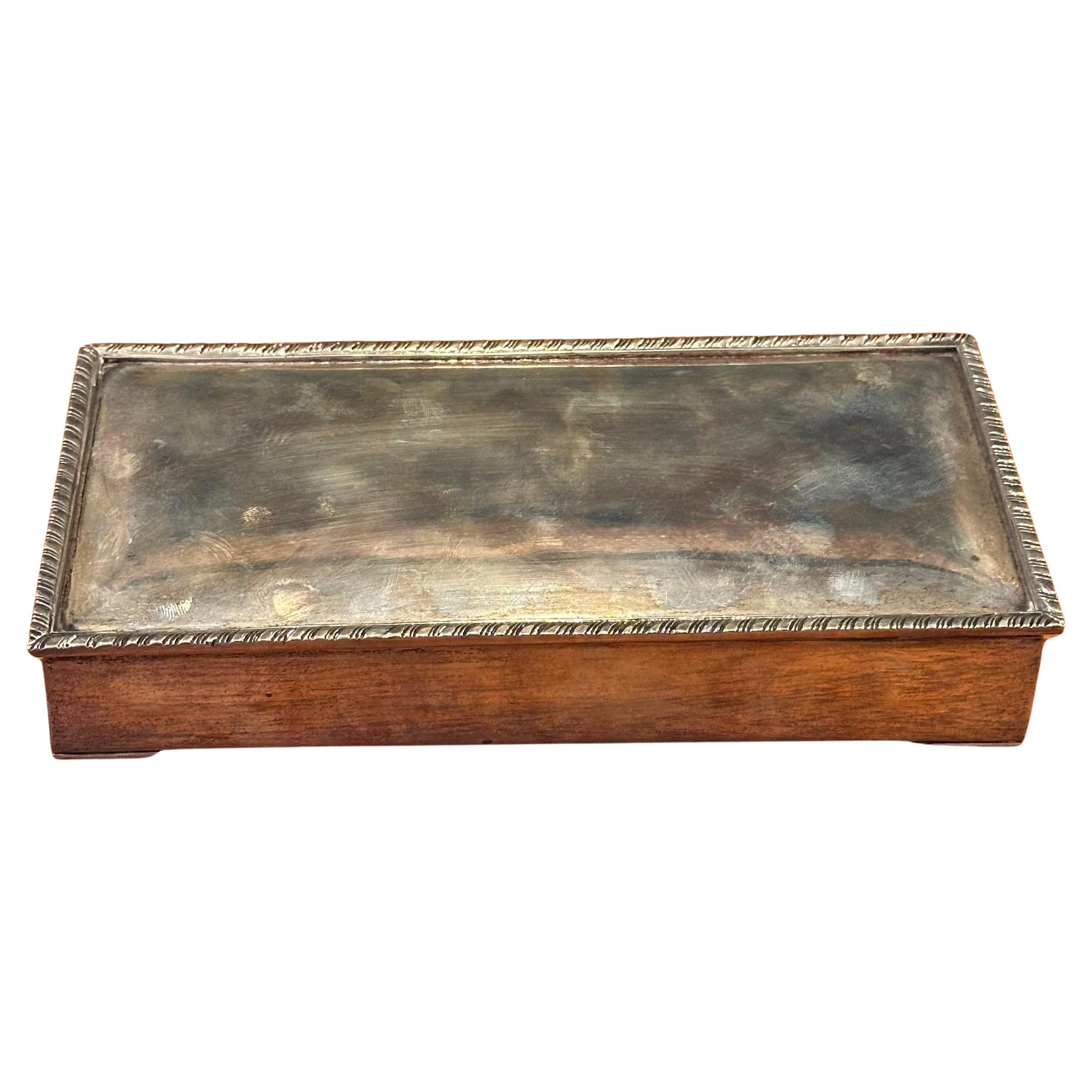Americano Portasigarette / Humidor d'epoca in argento Sterling in vendita