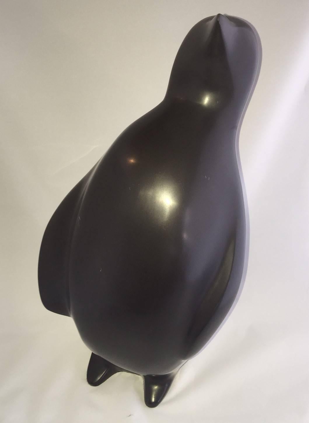 Solid Black Marble Modernist Penguin Sculpture by Japanese Artist Kuki In Excellent Condition In San Diego, CA