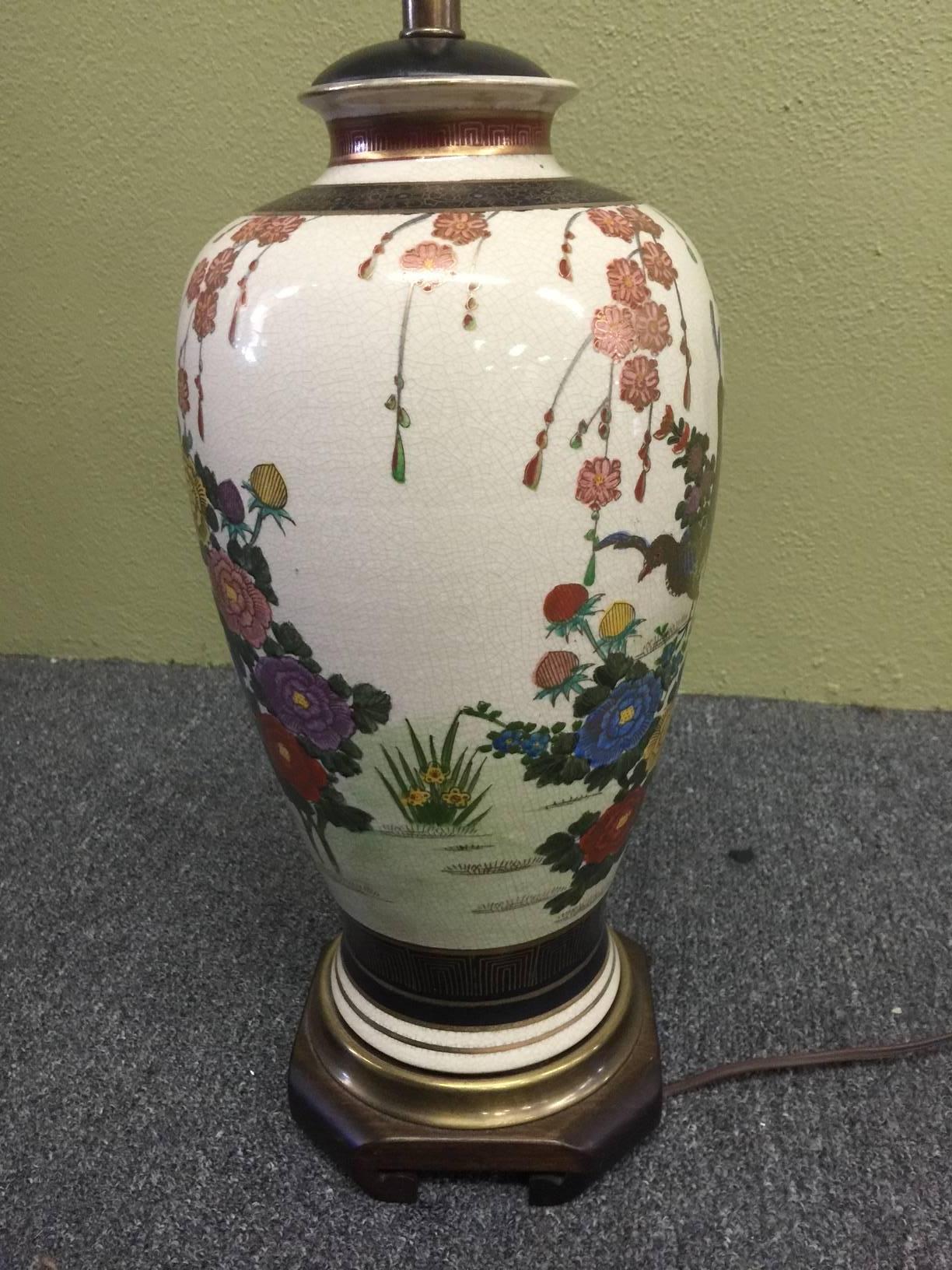 Gorgeous Frederick Cooper Hand-Painted Satsuma Table Lamp In Good Condition In San Diego, CA