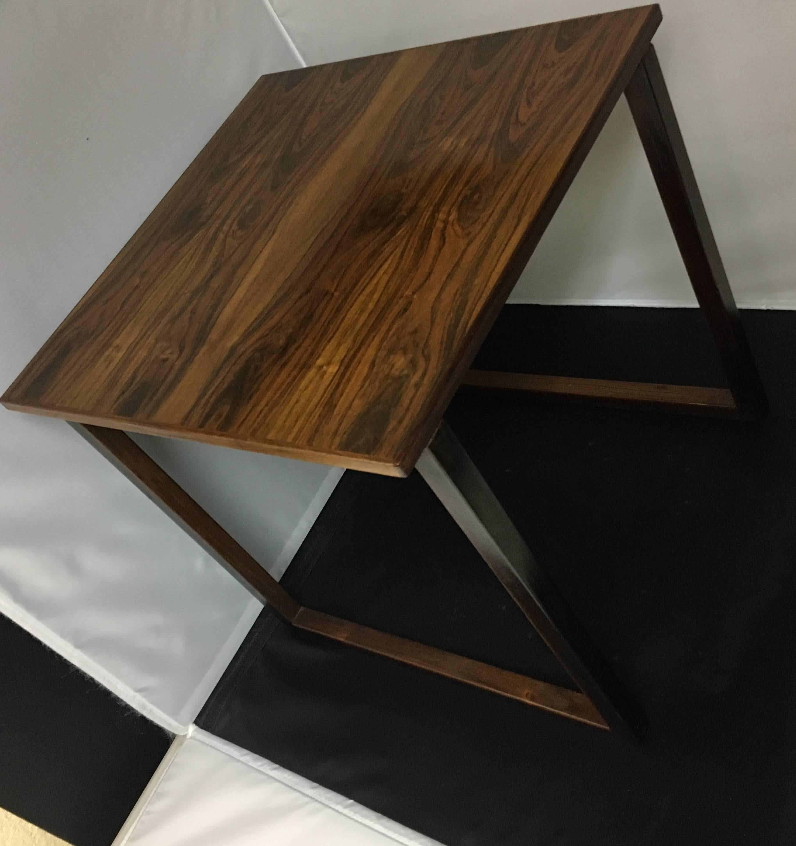 Danish Modern Rosewood Small End Cocktail Table In Good Condition In San Diego, CA