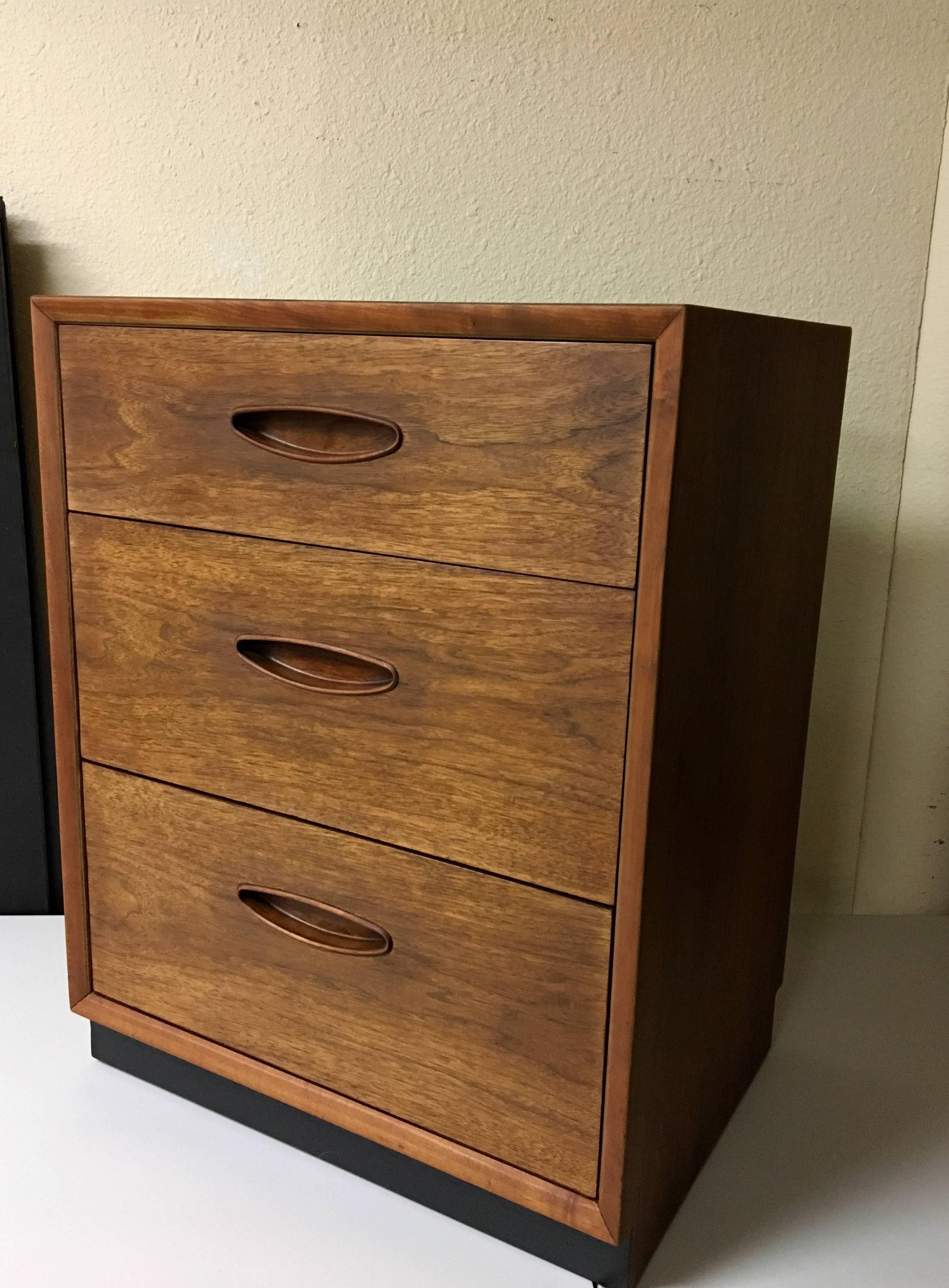 Pair of Mid-Century American Walnut Triple Drawer Nightstands by Heritage 1