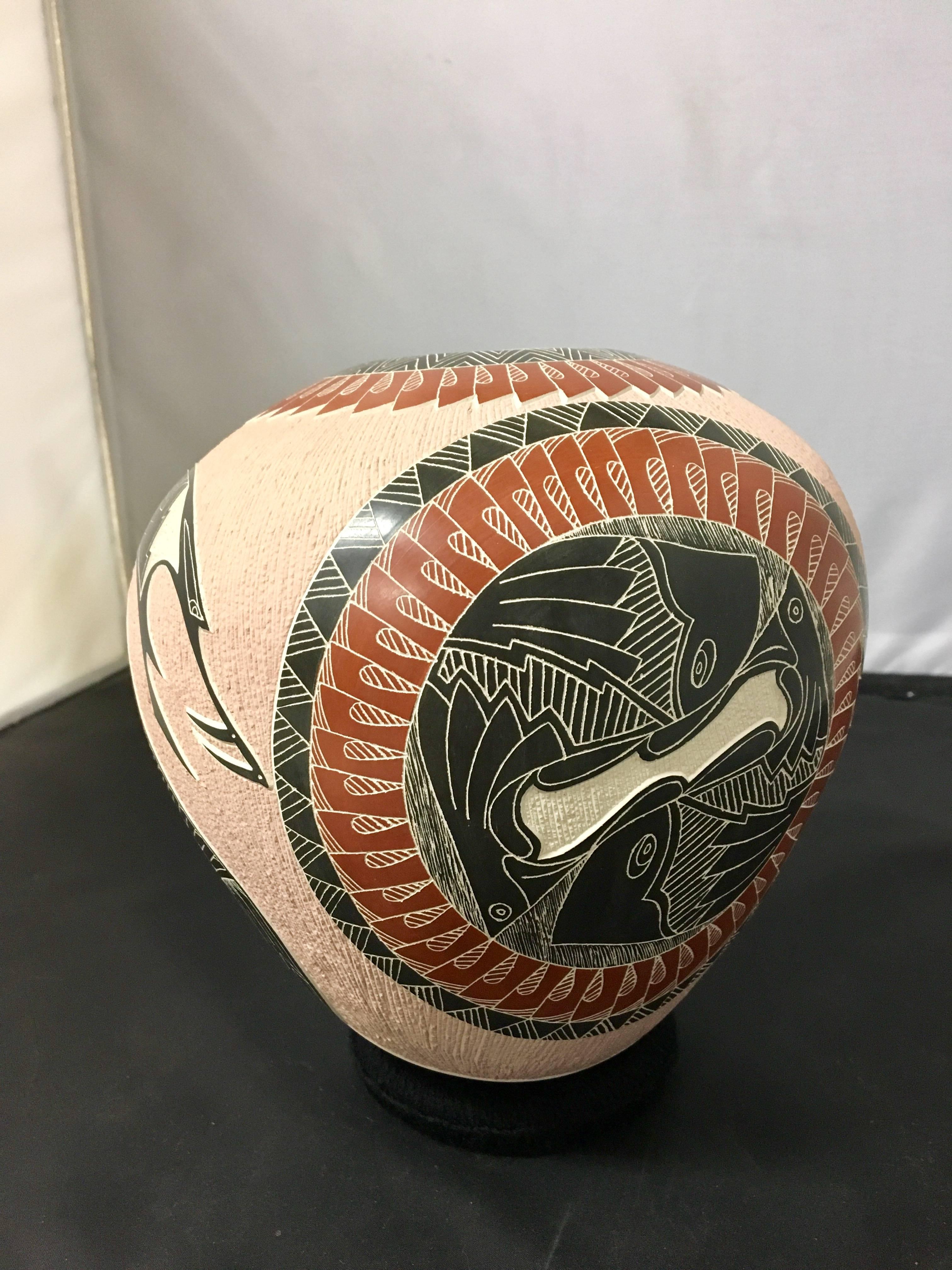 Mata Ortiz Pottery Vase / Olla by Hector Quintana Cobra 1