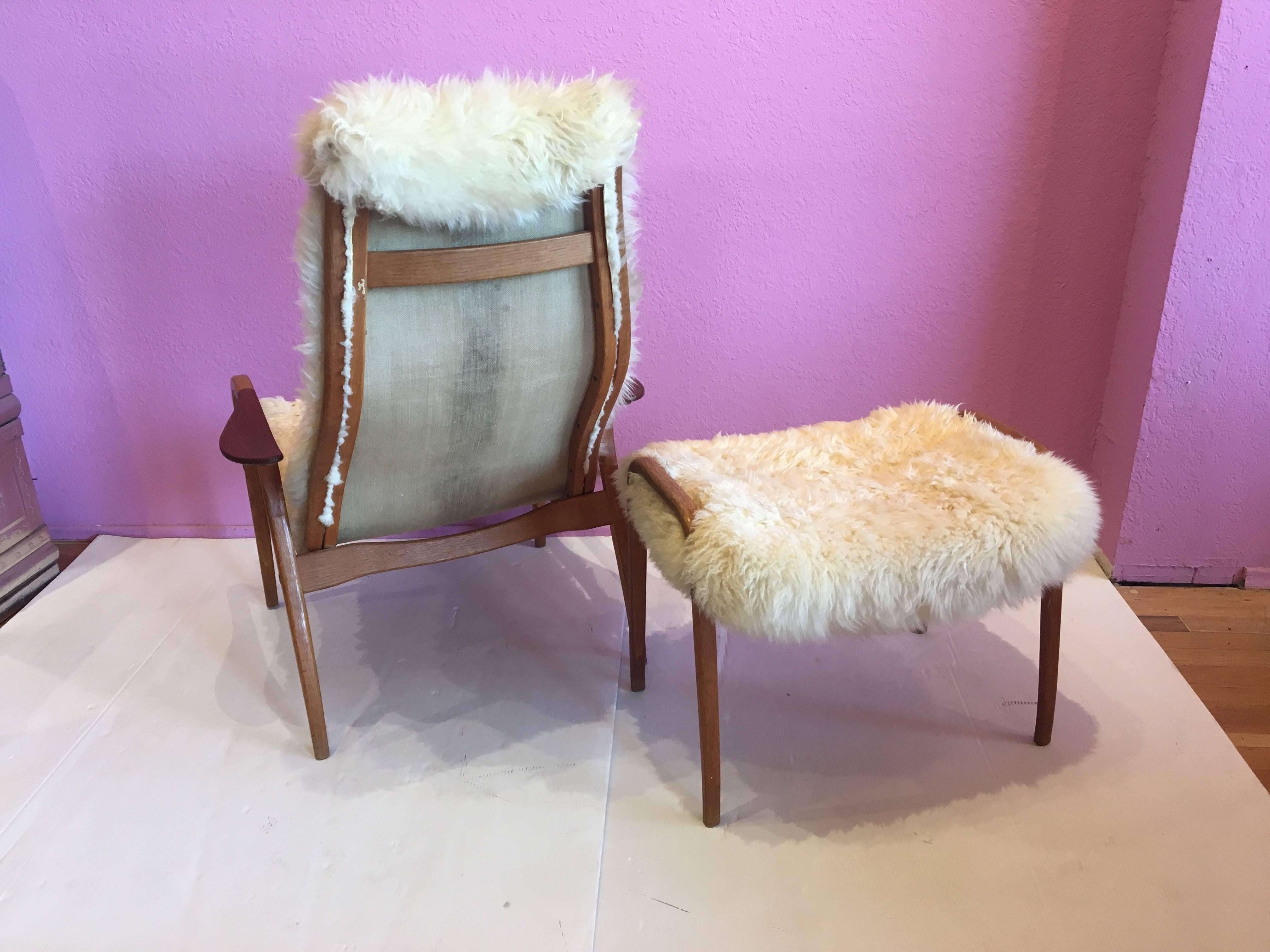 Lamino Armchair and Ottoman in Sheepskin and Teak by Yngve Ekstrom 2