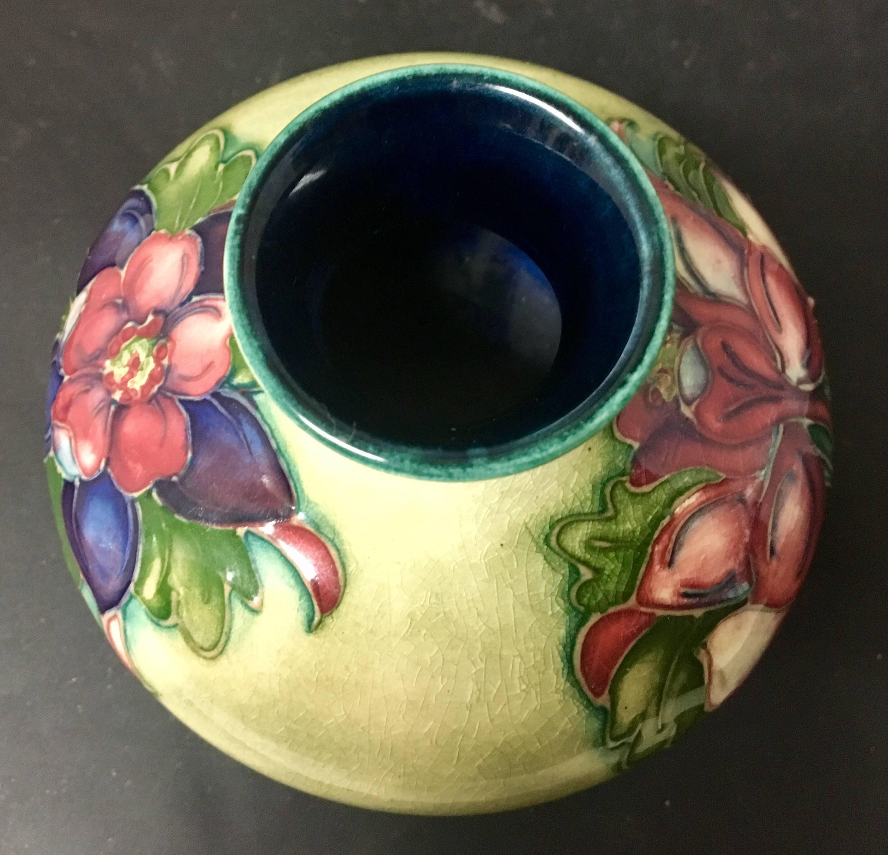 Petite English Floral Art Pottery Vase by William Moorcroft In Excellent Condition In San Diego, CA