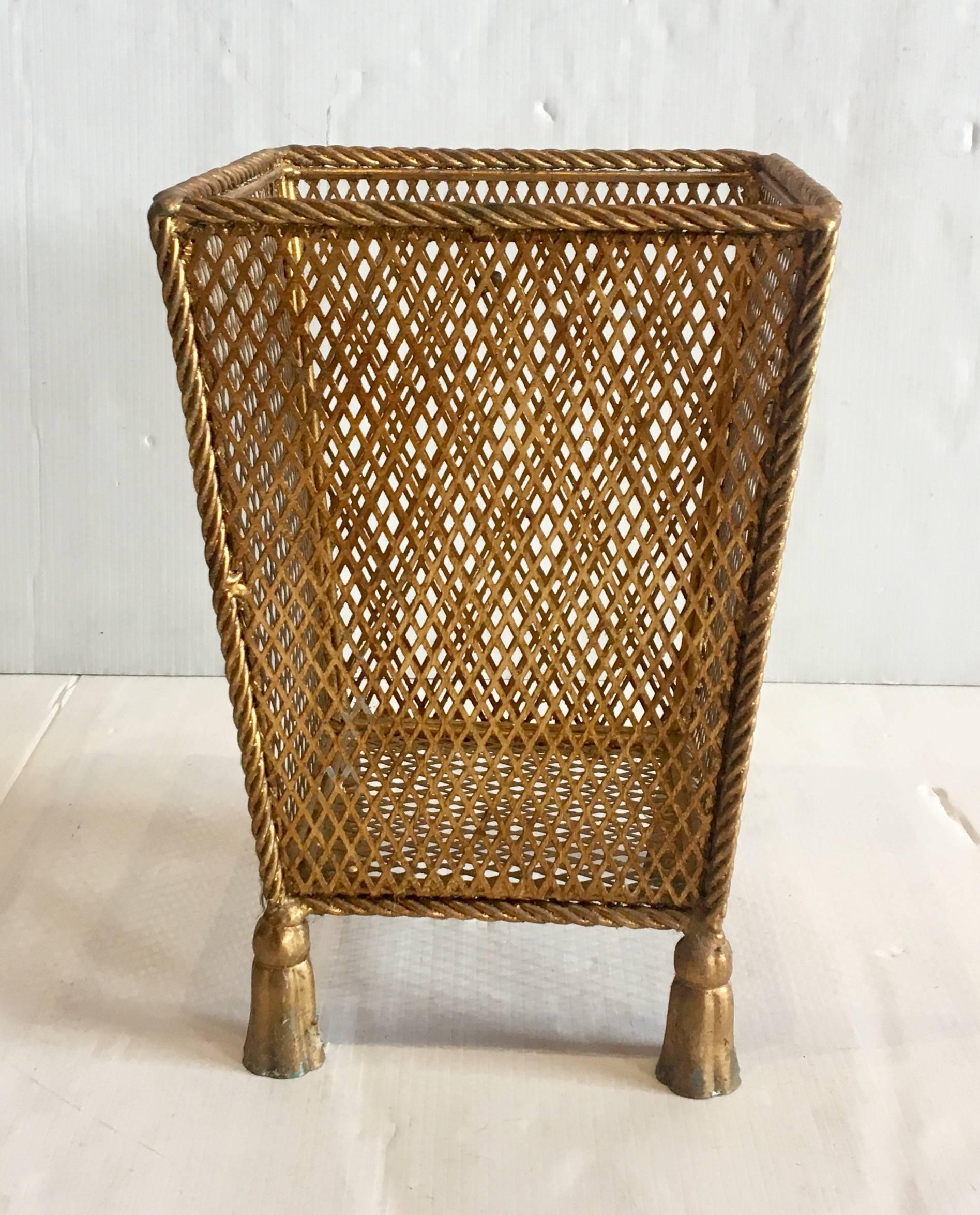 Elegant and unique waste basket in gold Guild finish metal, circa 1950s, very nice condition never used retains its made in Italy, tag.