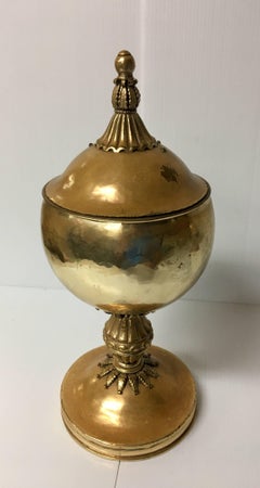 Seltener ungarischer Kelch mit Deckel von Kiss Ferenec Otvostanar mit Juwelen besetzt