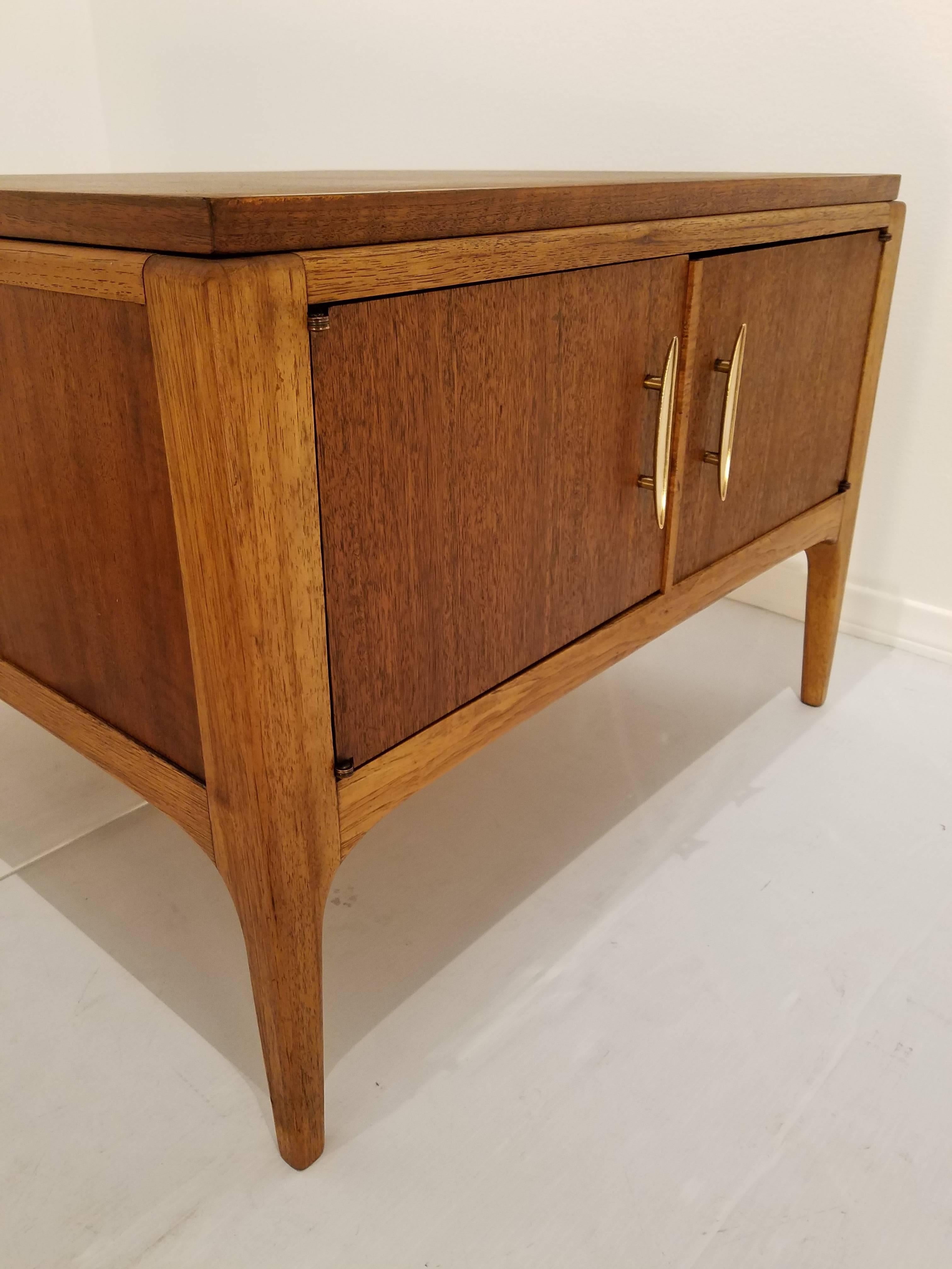 Walnut American Mid-Century Modern Square End Table Cabinet by Lane