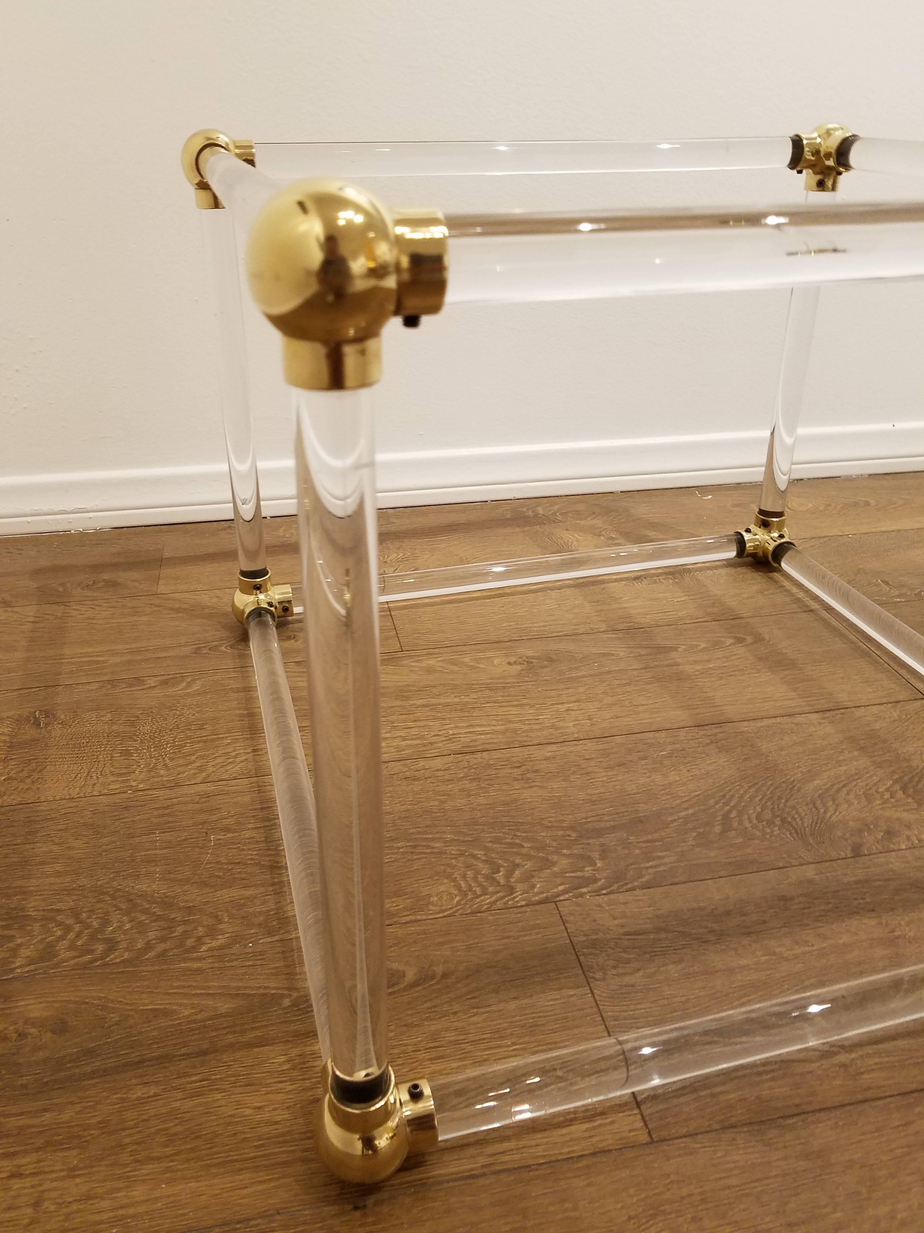 Mid-Century Solid Lucite Cube with Brass Connectors Coffee Table Base In Excellent Condition In San Diego, CA