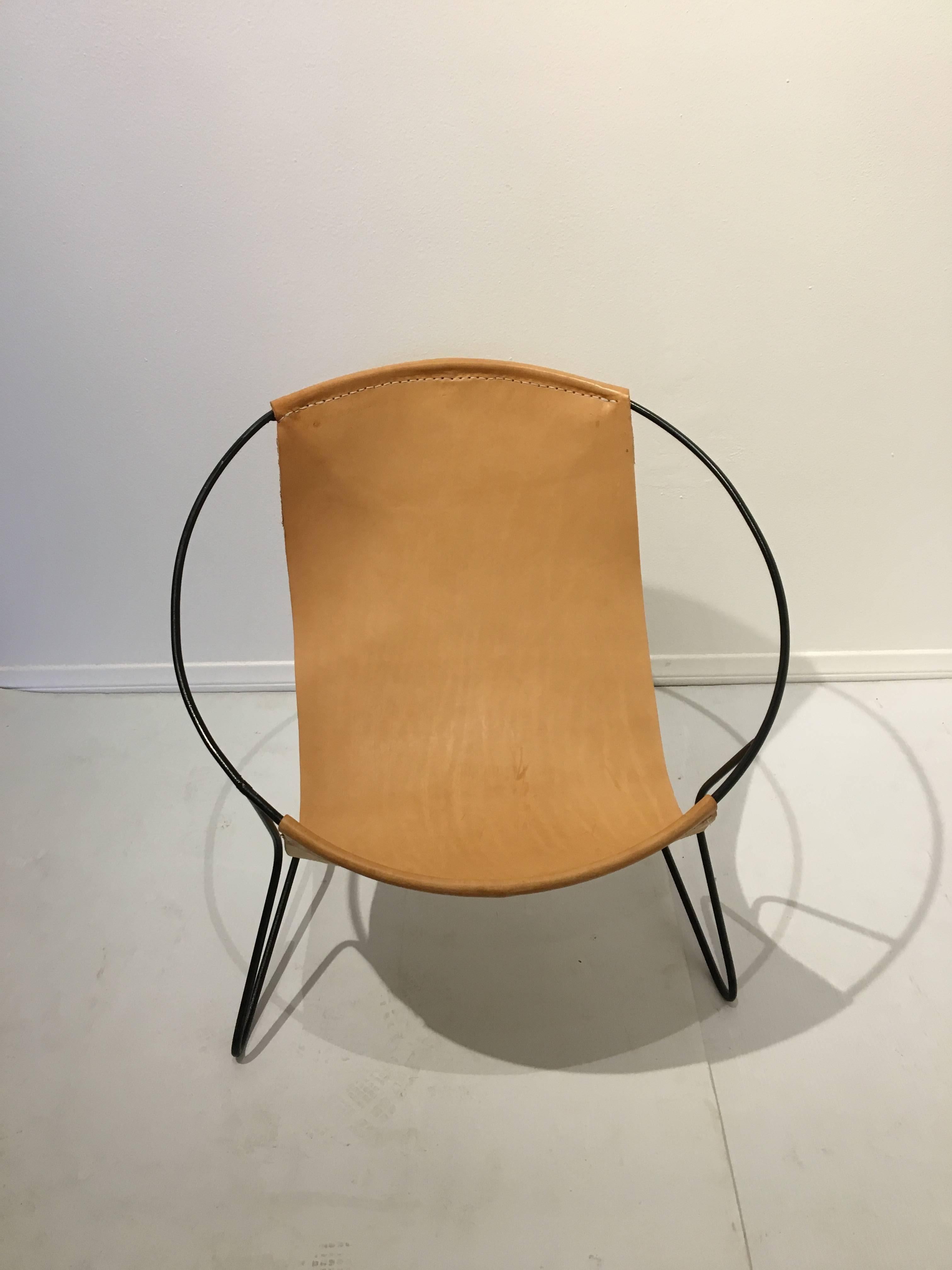 1950s Iron and Leather Hoop Chair Atomic Design In Good Condition In San Diego, CA
