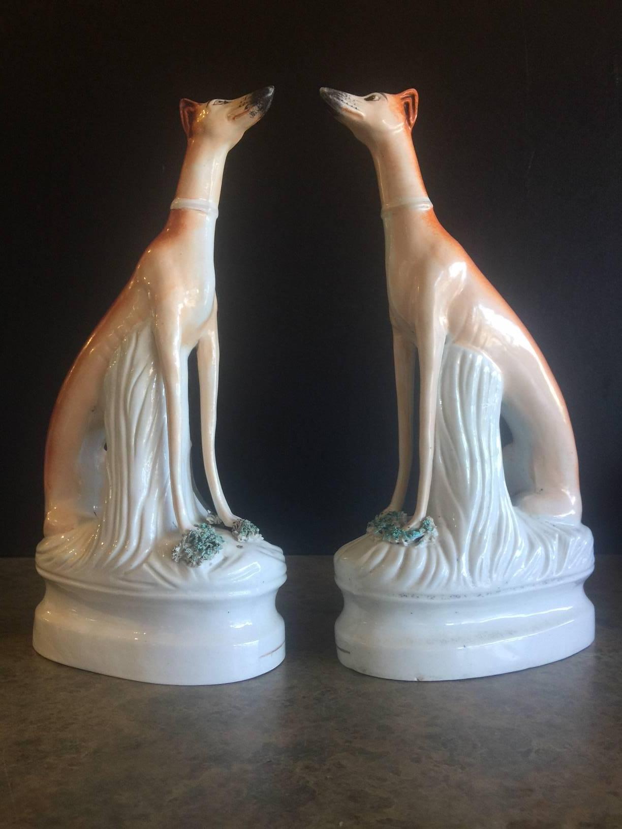 Excellent pair of English porcelain Greyhounds/Whippets by Staffordshire, circa mid-19th century. This dogs are almost 13