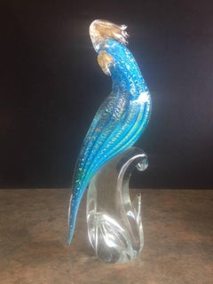 Stylish Cockatoo or Bird Signed Art Glass Sculpture by Murano Glass
