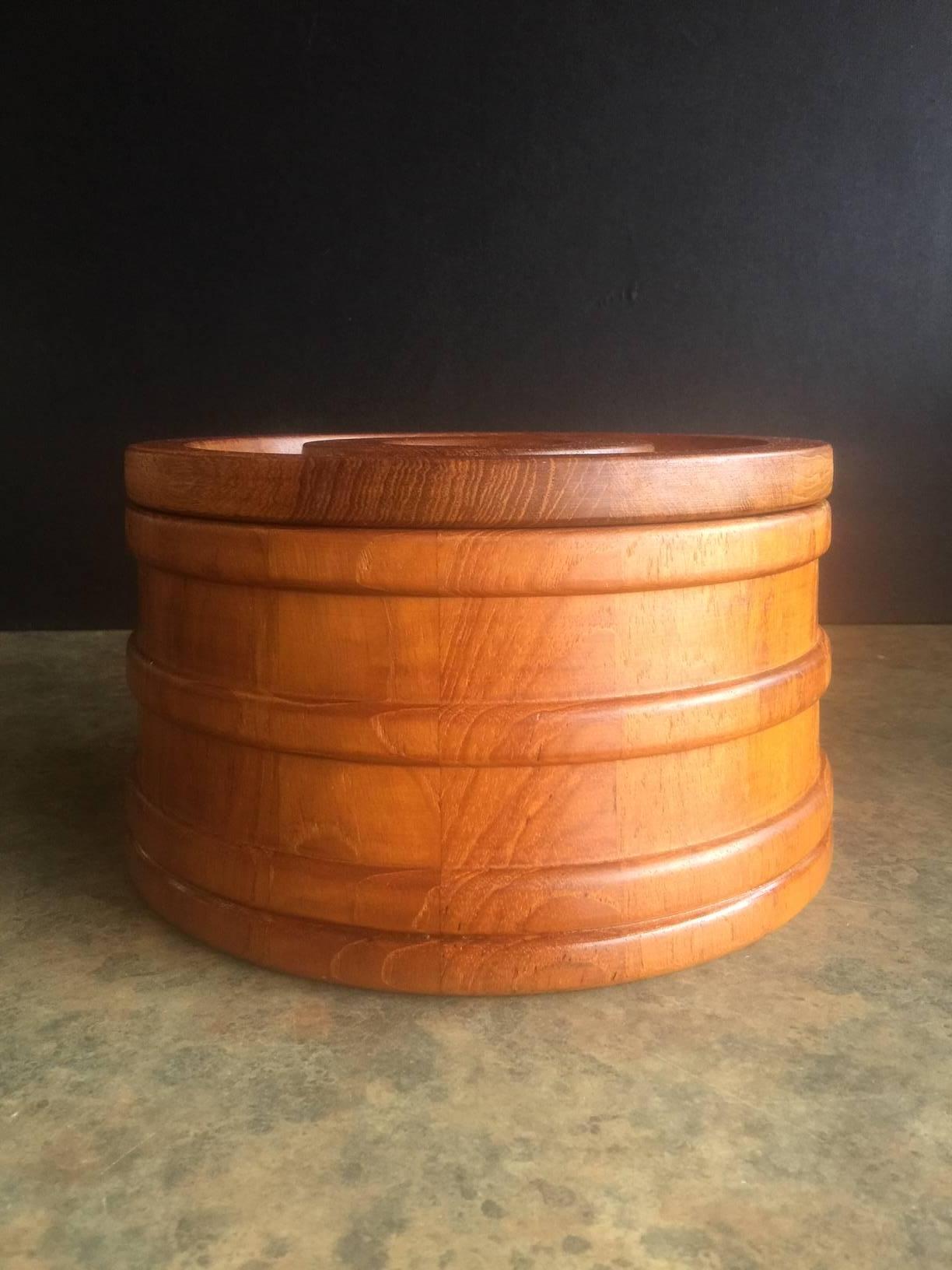 Mid-Century Modern Danish Staved Teak Banded Ice Bucket by Jens Quistgaard for Dansk IHQ For Sale