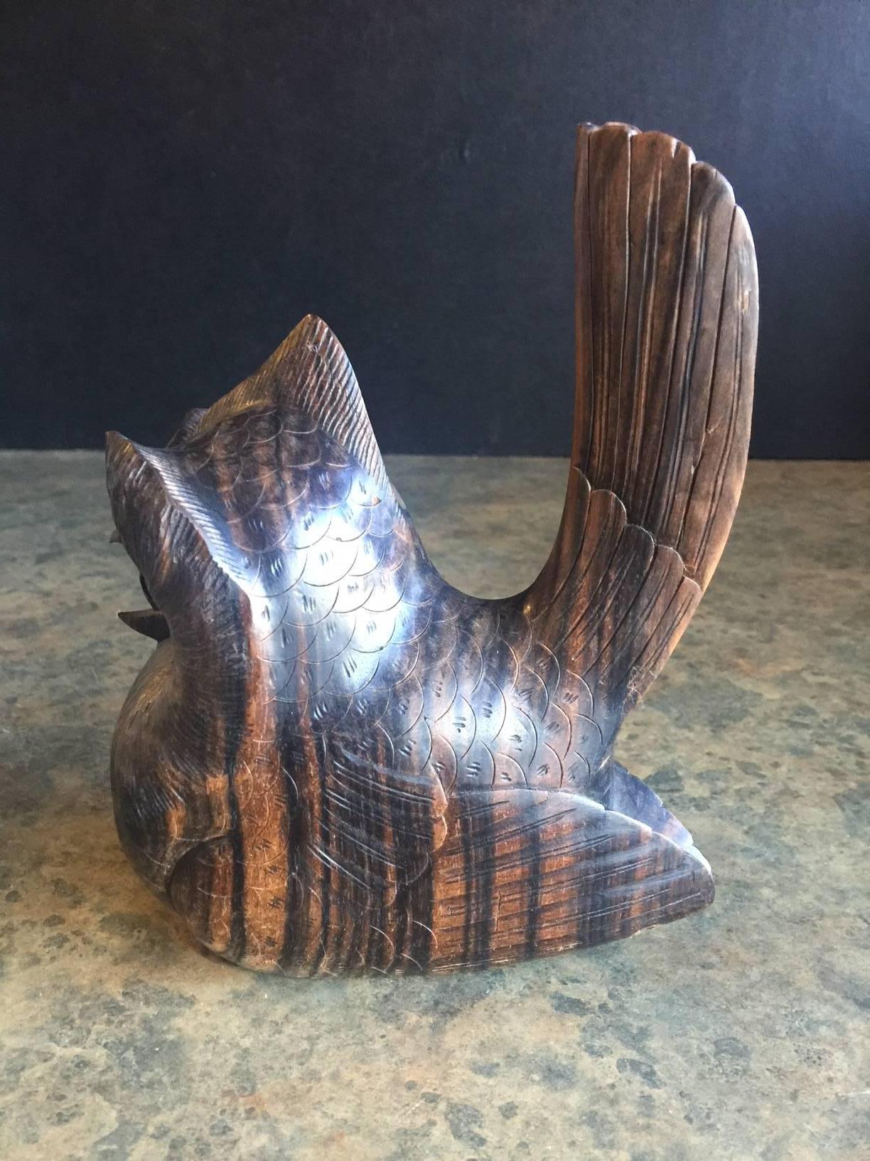 Mid-Century Hand Carved Zebra Wood  Owl Sculpture In Excellent Condition For Sale In San Diego, CA