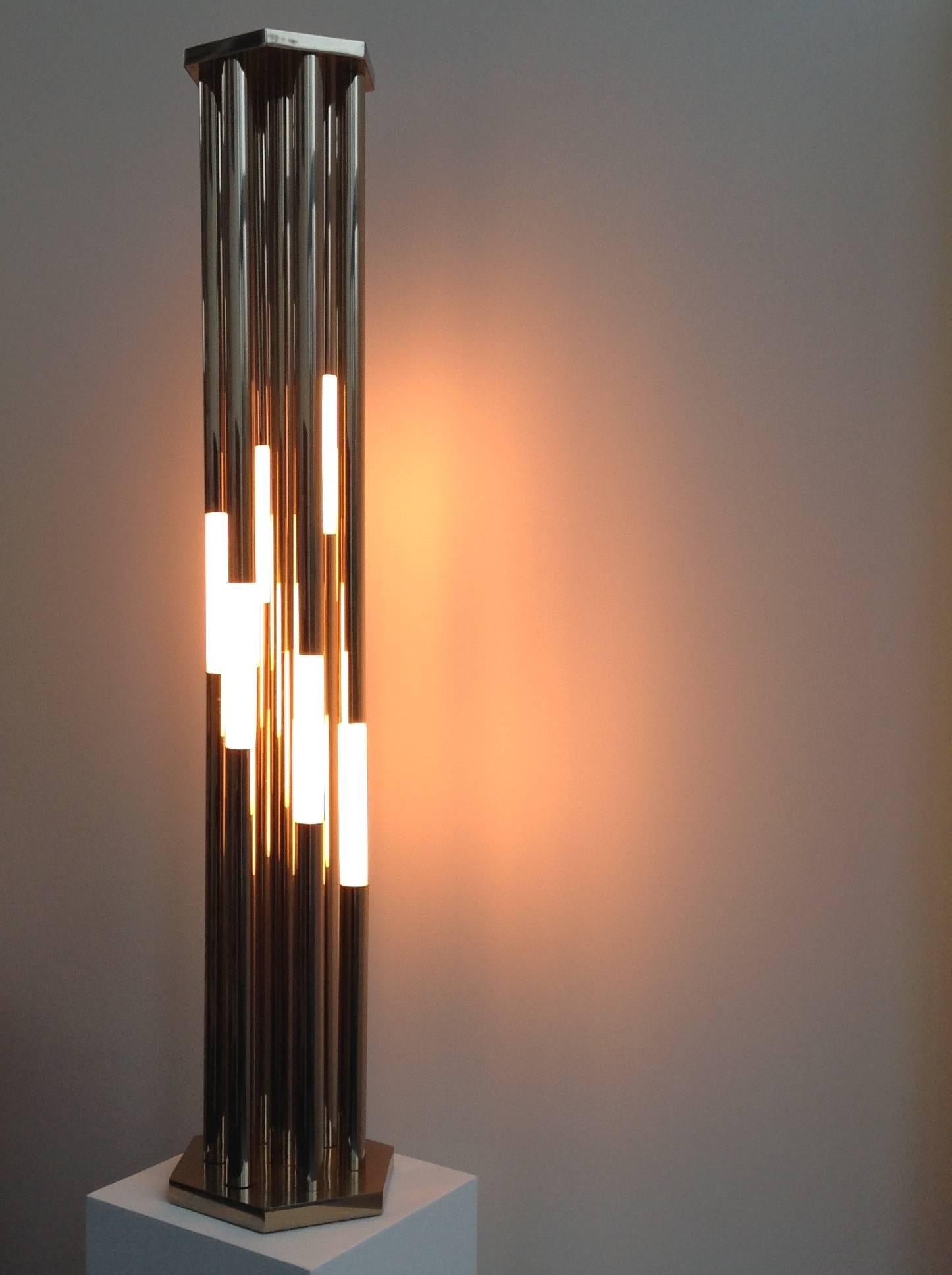 Modern Exceptionally Beautiful Floor Lamp, Dimmable and in Very Good Condition, 1970 For Sale