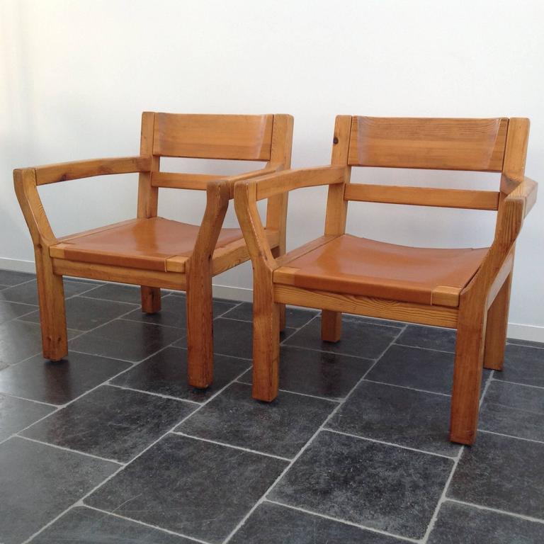 comfortable easy chairs scandinavian pinewood and leather at 1stdibs comfortable easy chairs scandinavian pinewood and leather at 1stdibs
