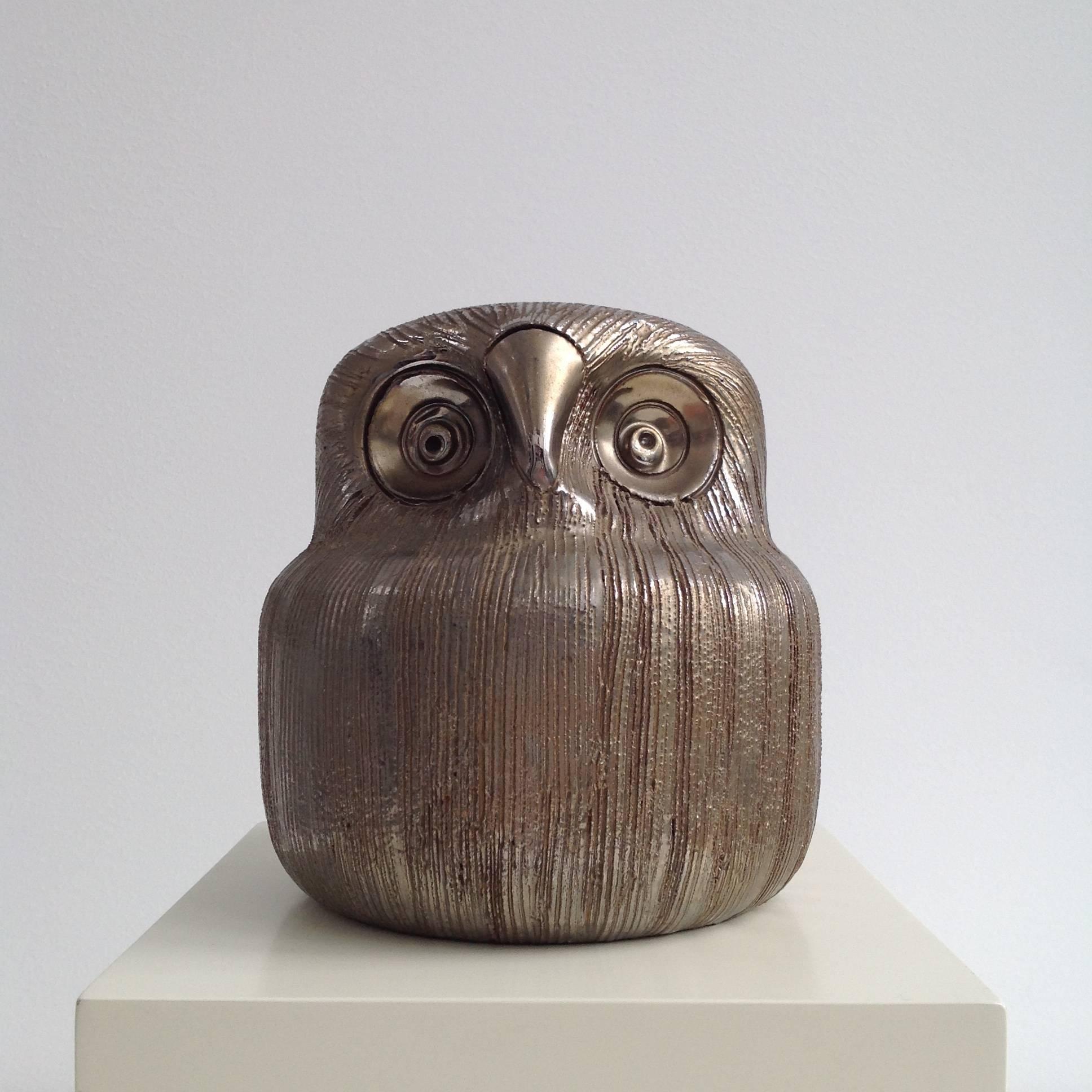 Hollywood Regency Beautiful Ceramic Owl, Italy, 1970 For Sale