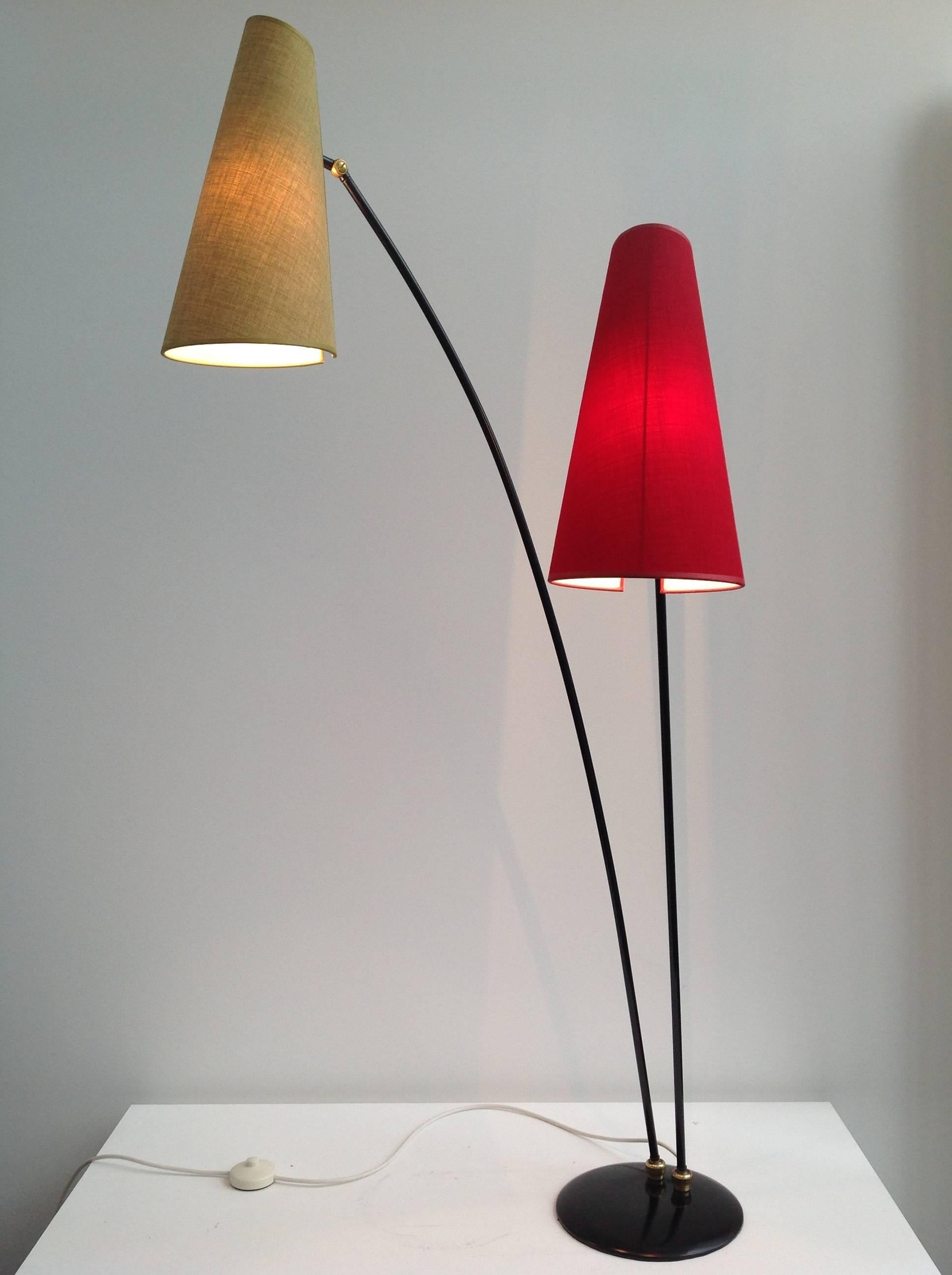 Beautiful and Elegant Italian Floor Lamp, Anno, 1950 For Sale 2