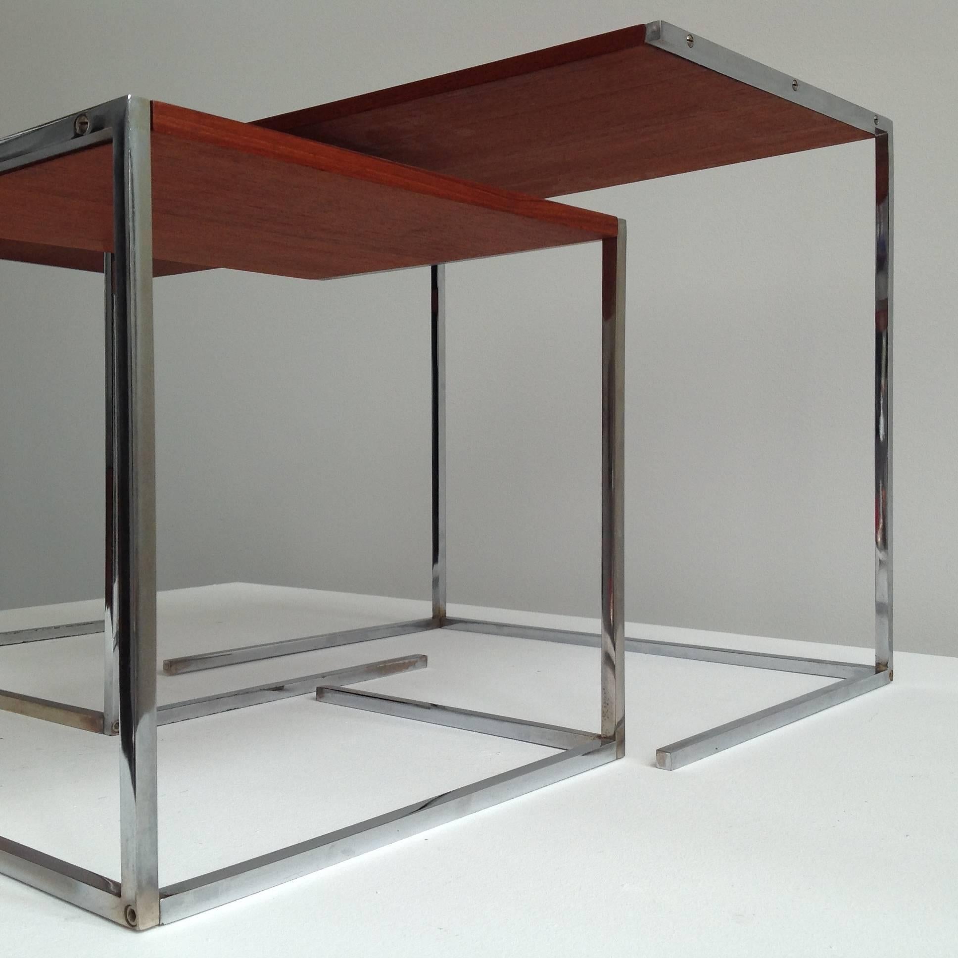 Very Nice and Rare Nesting Side Tables, Anno, 1960 For Sale 1