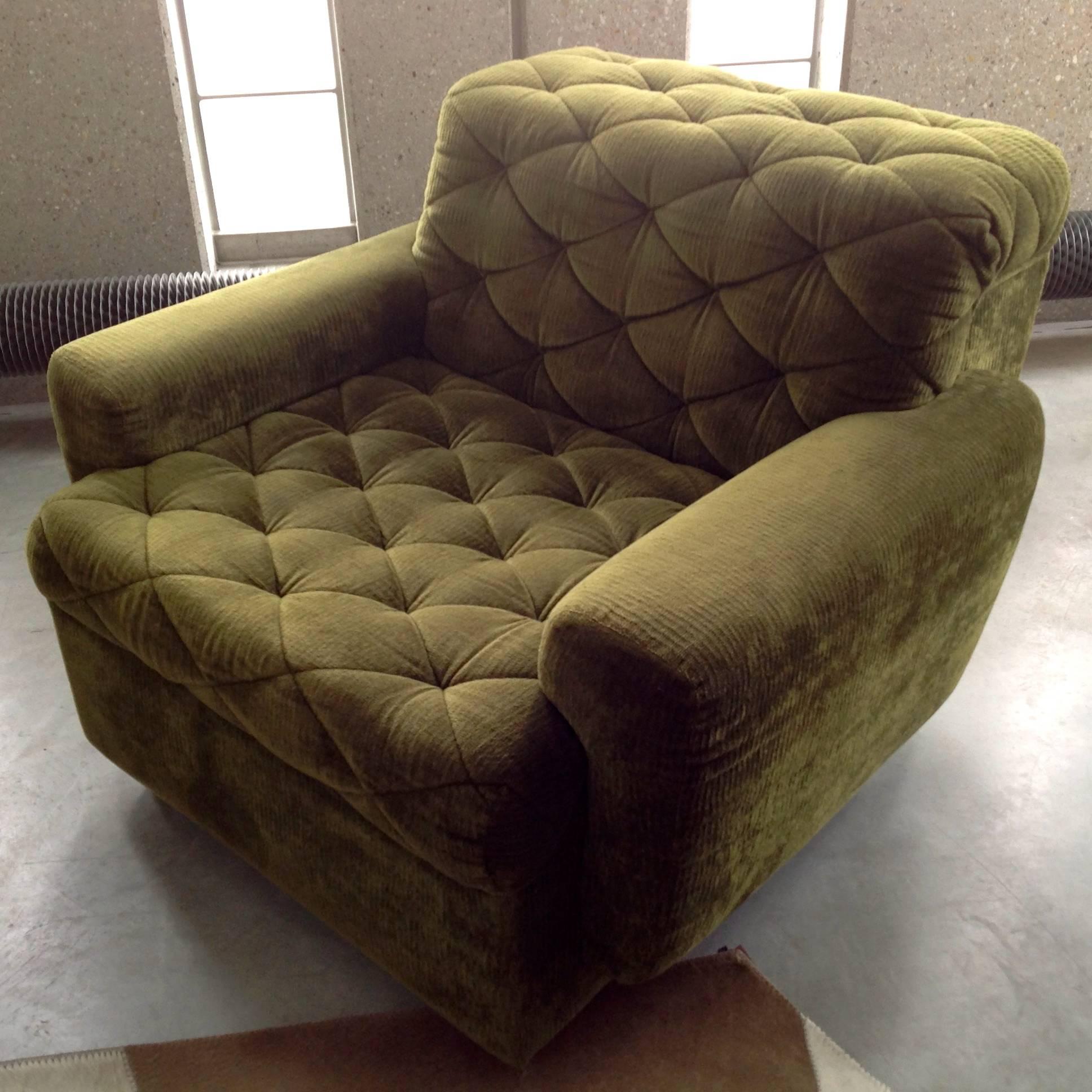 Modular Sofa with Snake Pattern in Beautiful Grass Green Velvet, Top Condition 1