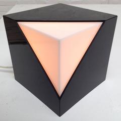 Nice Design, Small Cube Lamp from Plexi, Anno, 1970