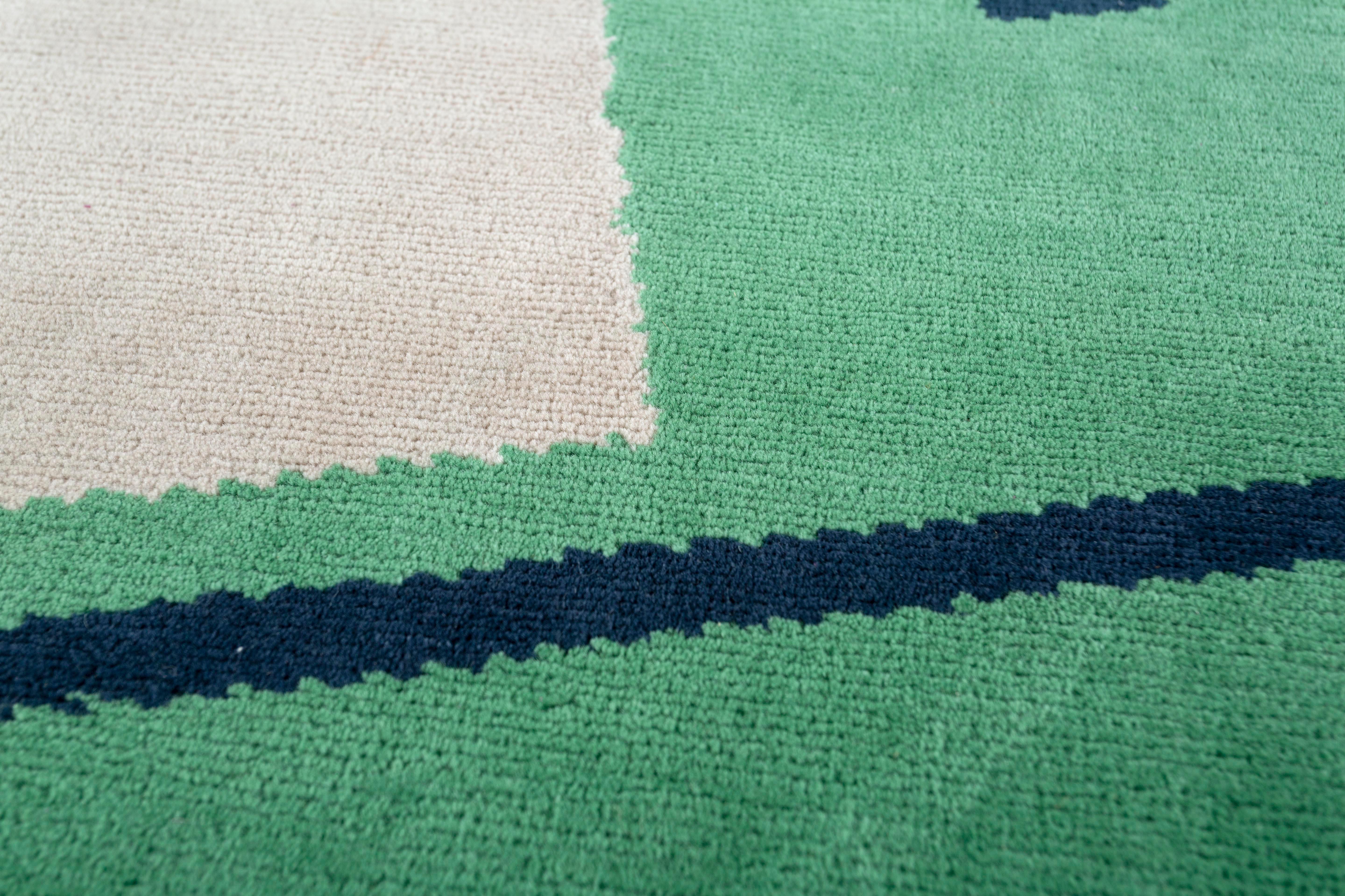 Jaipur Rugs La nostra idea di creare disegni che oscillano perennemente tra complessità e semplicità, tutto nella collezione Sthir indica uno stato di equilibrio e armonia. Dai disegni che disegnano il perfetto equilibrio tra i simboli e le loro