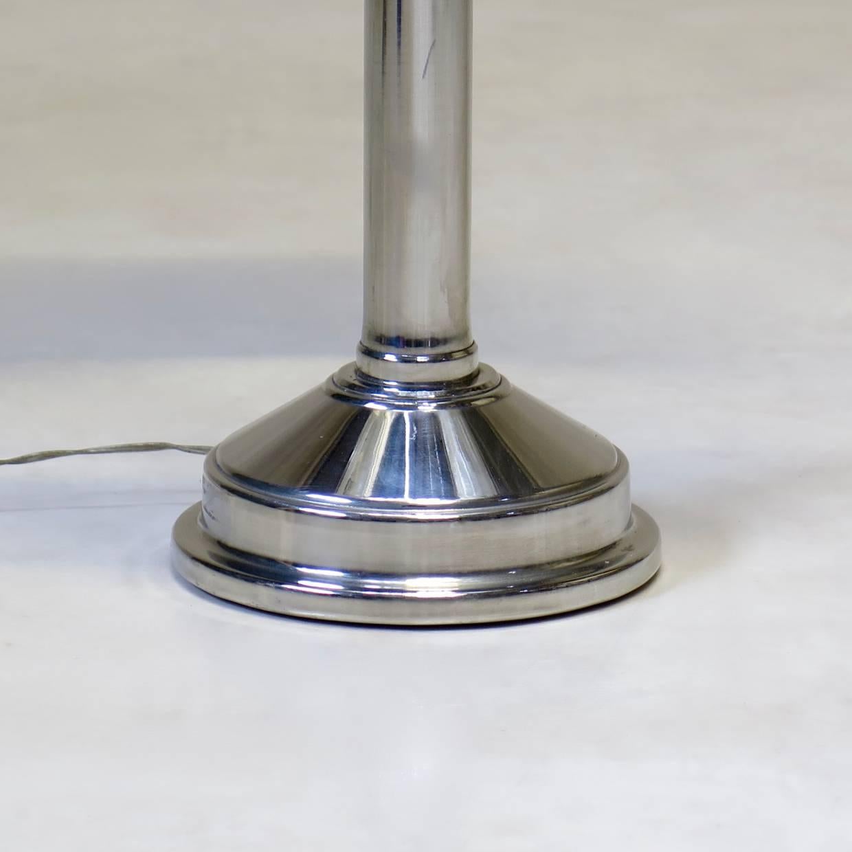 French Mid-Century Chrome and Leatherette Table Lamp For Sale