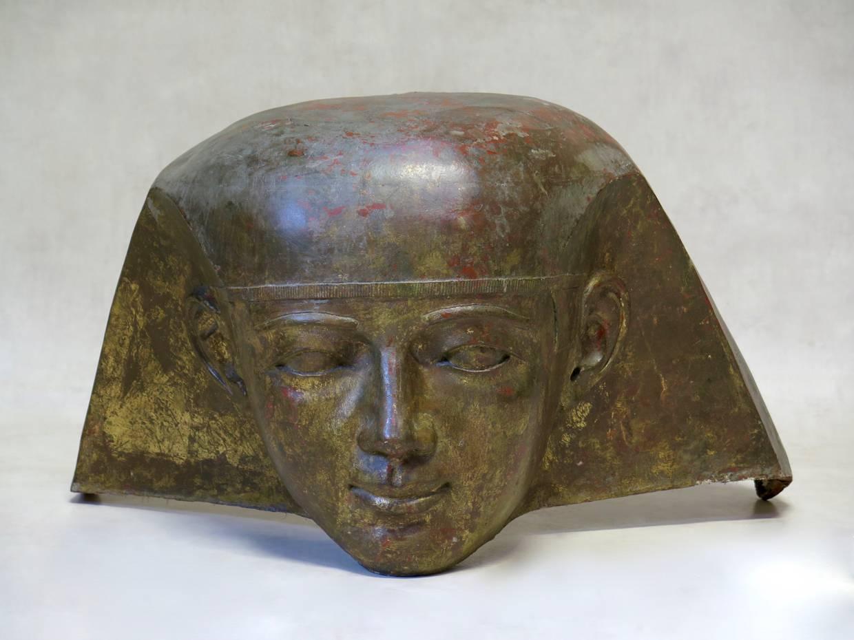 Large Pair of Fiberglass Egyptian Pharaoh Heads, France, circa 1950s In Good Condition In Isle Sur La Sorgue, Vaucluse