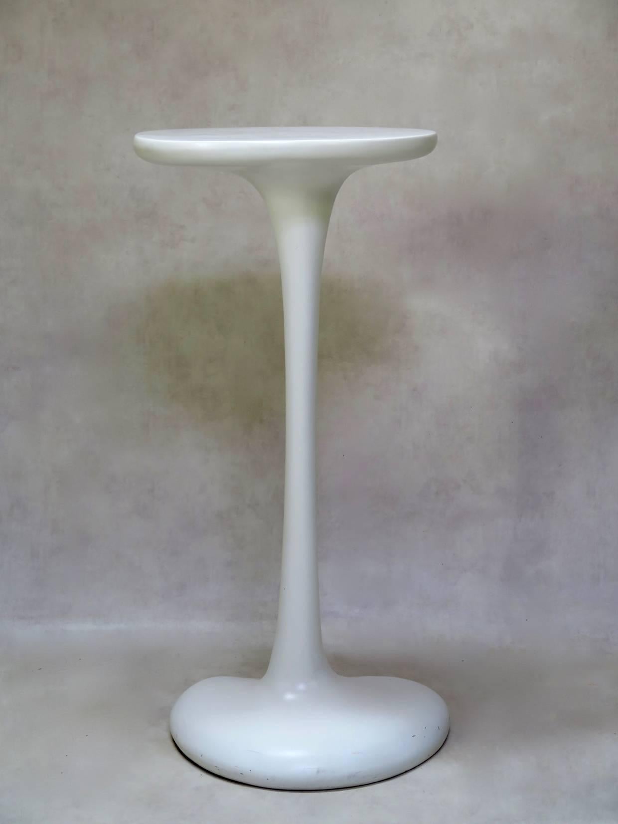 Mid-Century Modern Bulbous Free-Form Pedestal Table, France, circa 1960s