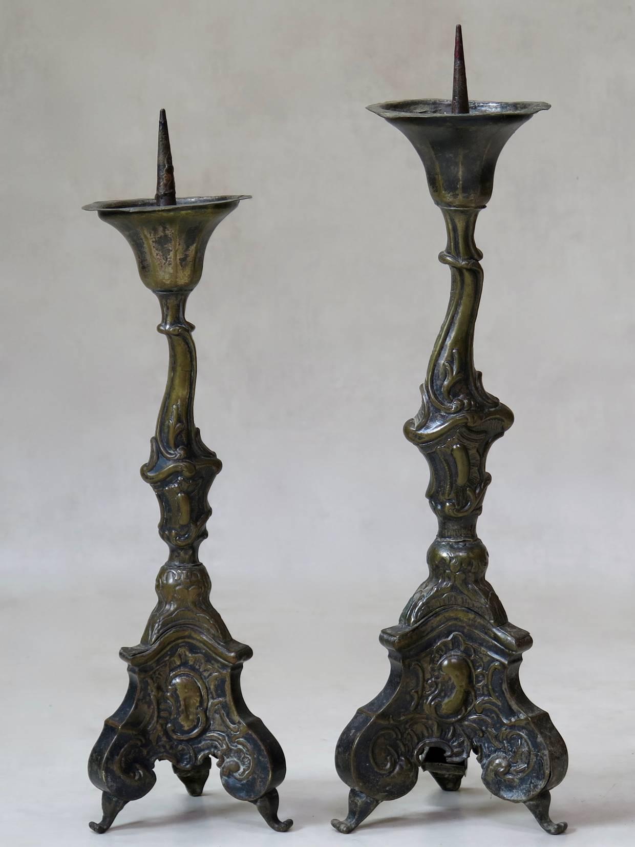 French Pair of Louis XV Style Repoussé Copper Candlesticks, France, circa 1850s For Sale