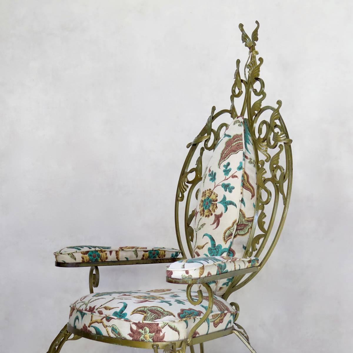 Baroque Italian 1950s Gilt Iron Throne Chair In Excellent Condition In Isle Sur La Sorgue, Vaucluse