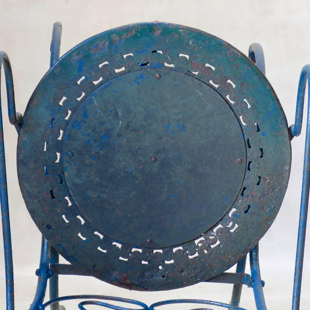 Wrought Iron Set of Four Unusual Wrought-Iron Garden Chairs, France, circa 1920s For Sale