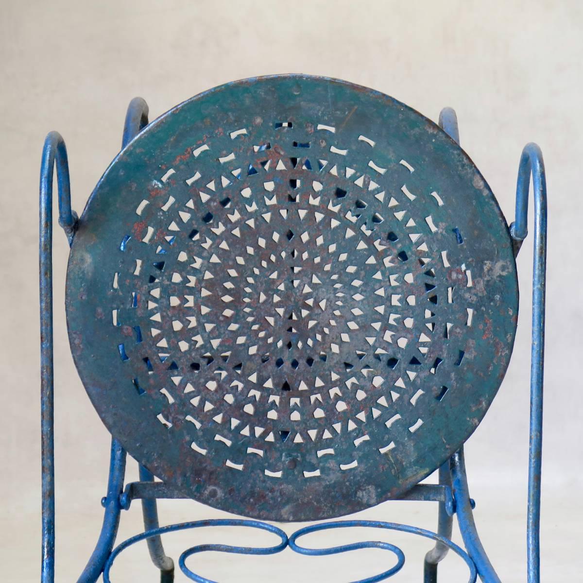 20th Century Set of Four Unusual Wrought-Iron Garden Chairs, France, circa 1920s For Sale