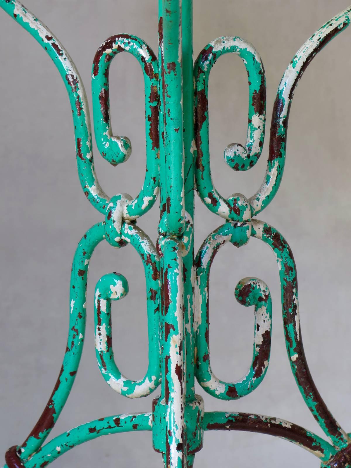 Painted Wrought Iron and Marble Gueridon Table, France, circa 1920s For Sale 1