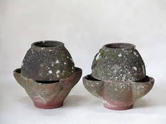 Pareja de maceteros de cemento "panzudos", Francia, años 50