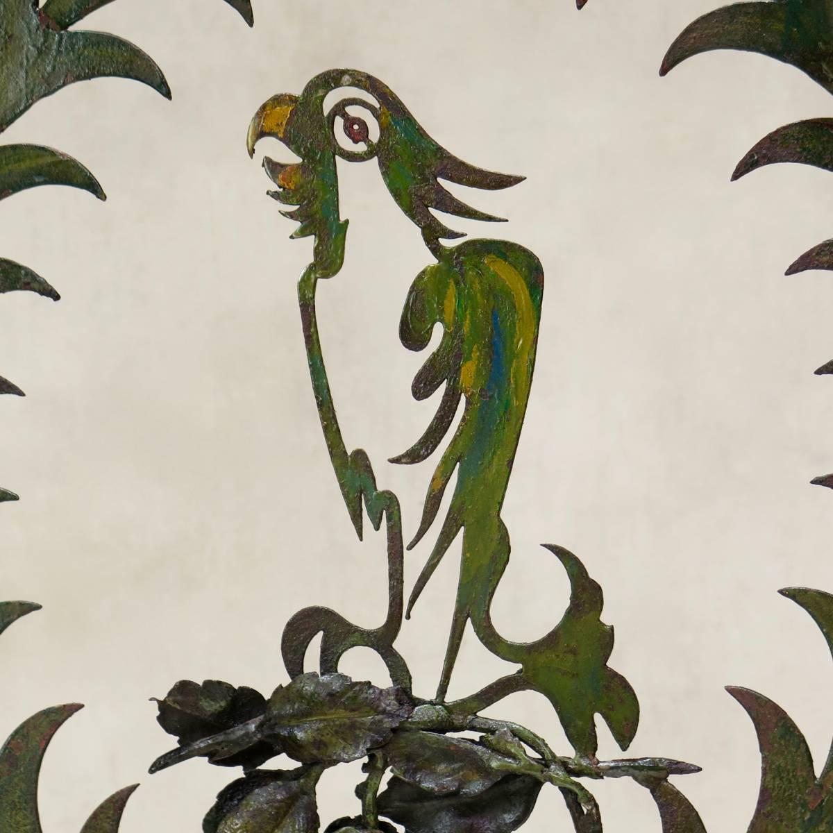 Français Grande enseigne en fer peint « Perroquet », France, début du 20e siècle en vente