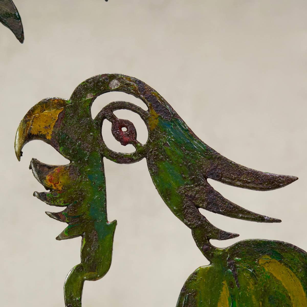 Großes großes signiertes „Parrot“-Schild aus lackiertem Eisen, Frankreich, frühes 20. Jahrhundert im Zustand „Hervorragend“ im Angebot in Isle Sur La Sorgue, Vaucluse