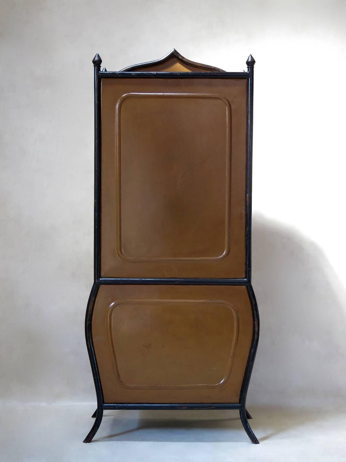 Napoleon III Painted Tôle Cabinet, circa 1880s For Sale 2